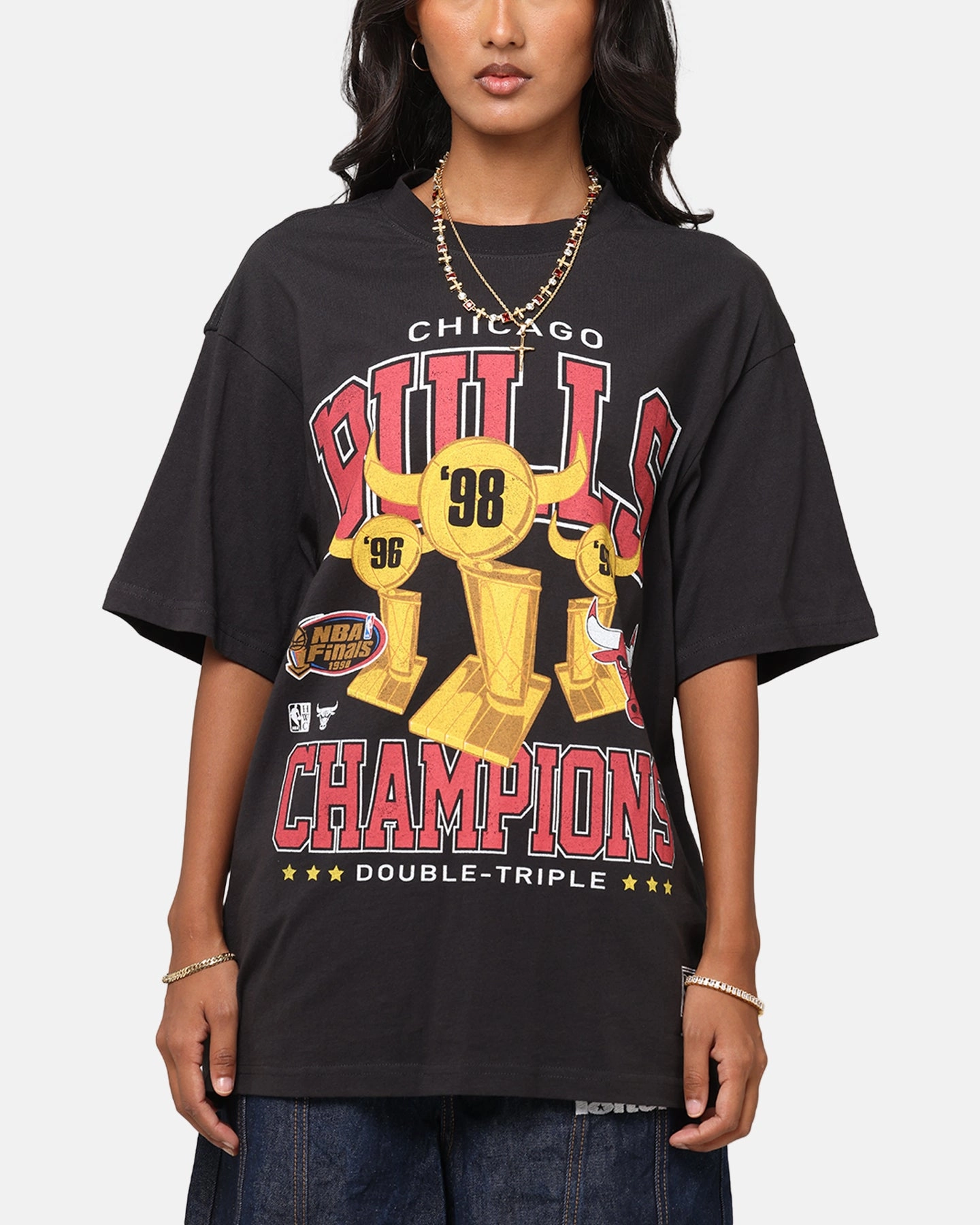 Quality Layer Fashionable Mitchell & Ness Chicago Bulls Pinnacle T-Shirt Faded Black