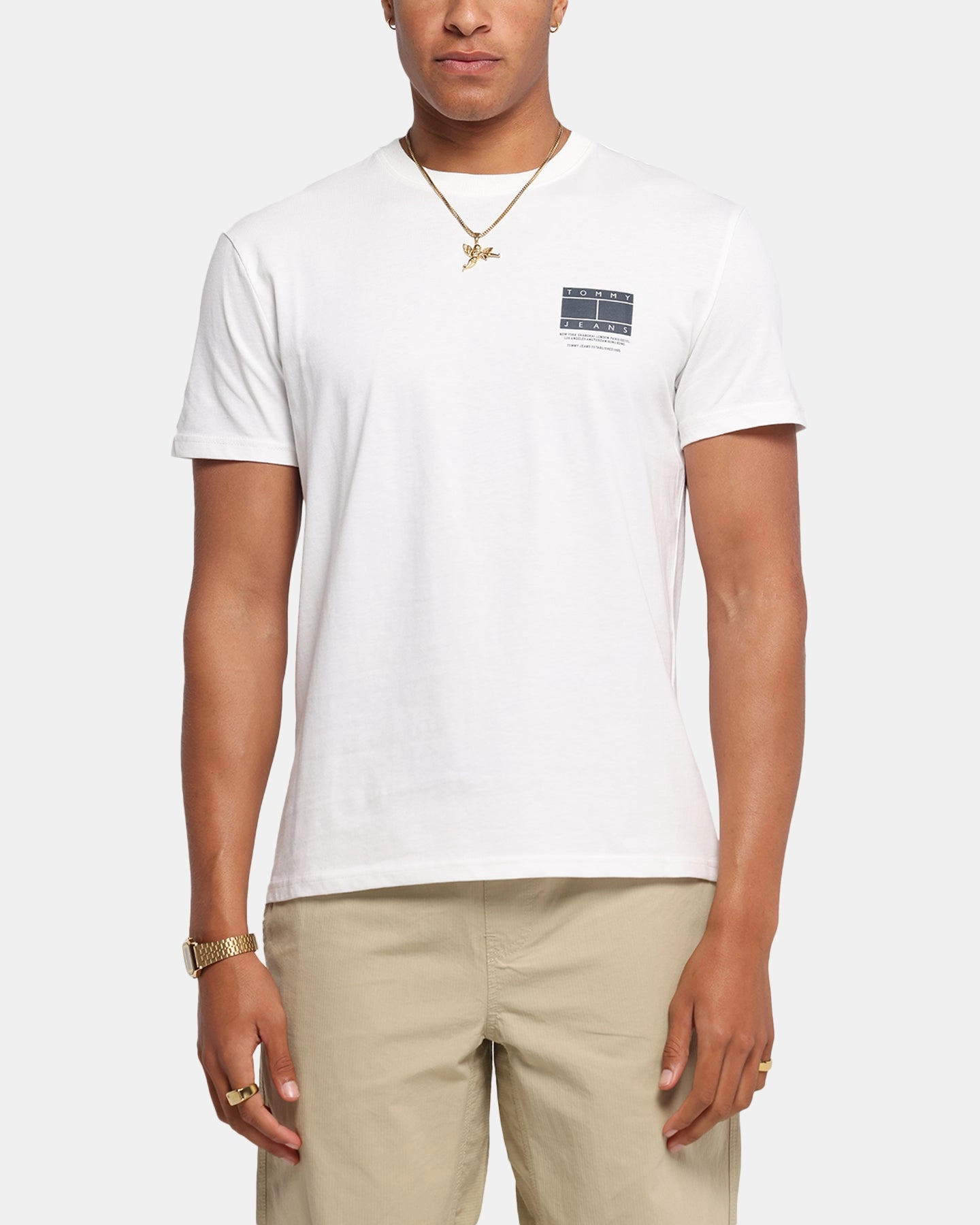 Tommy Jeans Regular DNA Graphic T-Shirt Ecru Light and Soft Urban Fashion Look