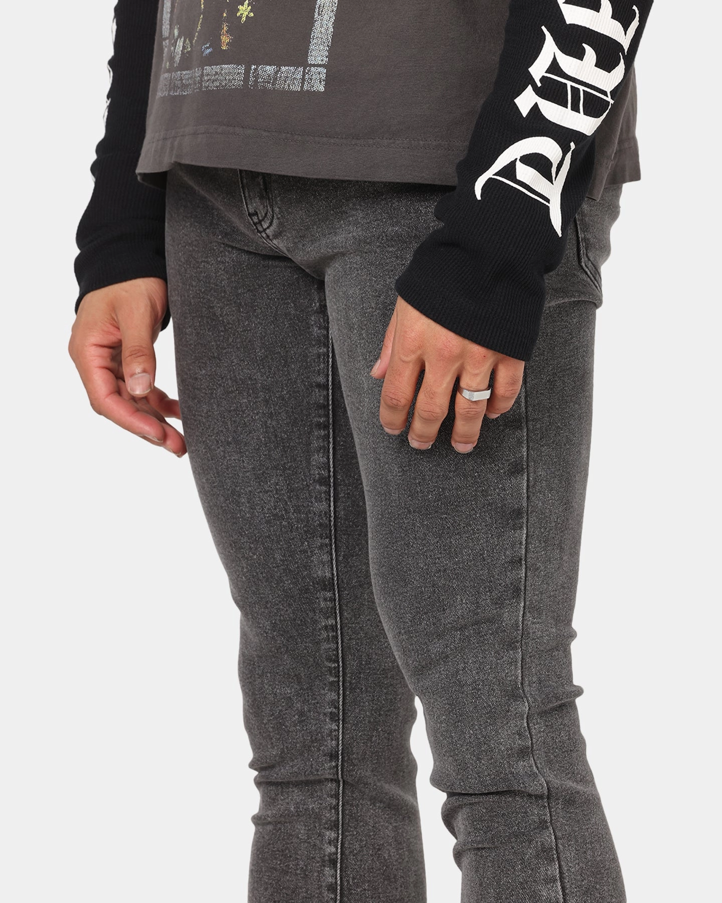 Saint Morta Dynasty Jeans Black Stonewash Slim Silhouette