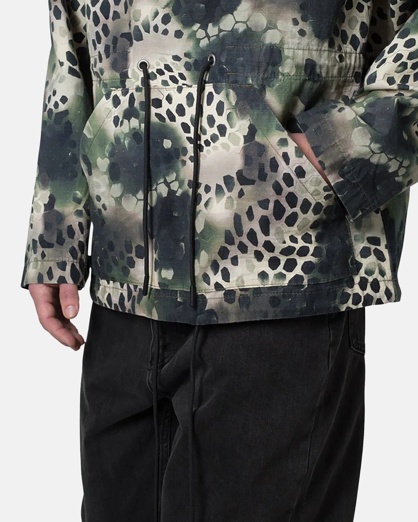 Chemistry suitable for performance costumes MNML Swamp Camo Anorak Jacket Green