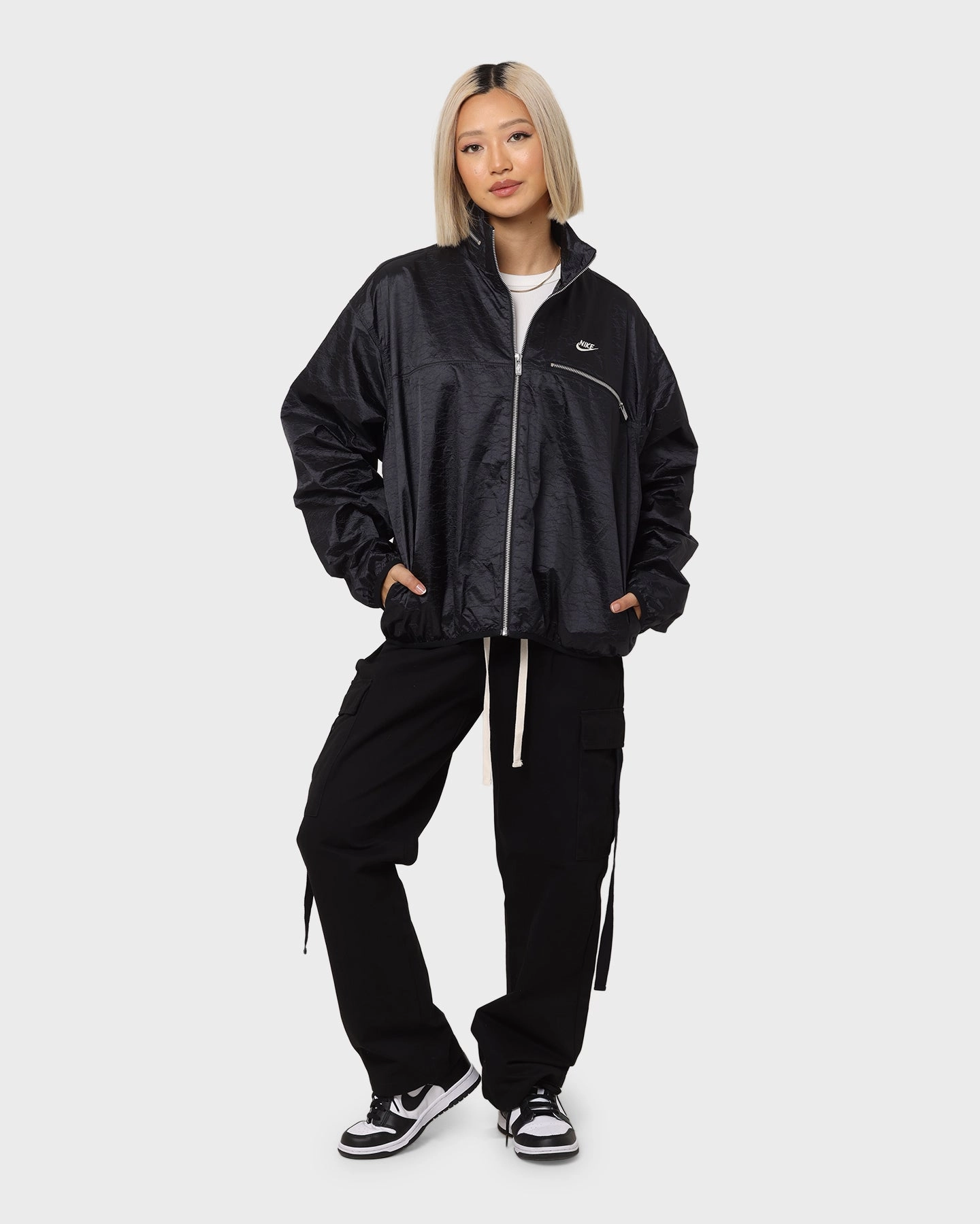 Nike Nike Sportswear Nike Circa Lined Jacket Black/Coconut Milk suitable for stage shows