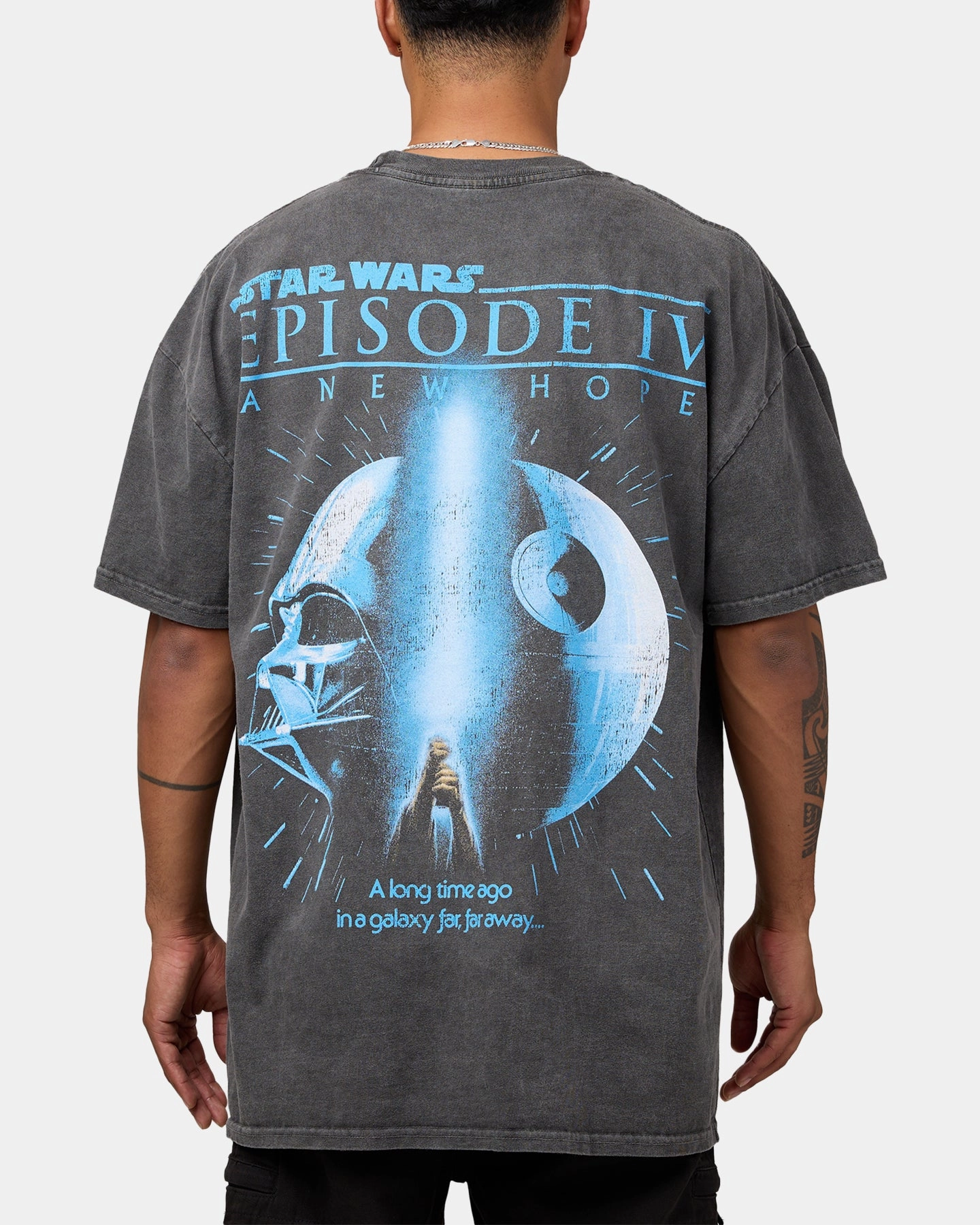 Fresh Outfit Star Wars Episode IV '77 Heavyweight Vintage T-Shirt Black Wash