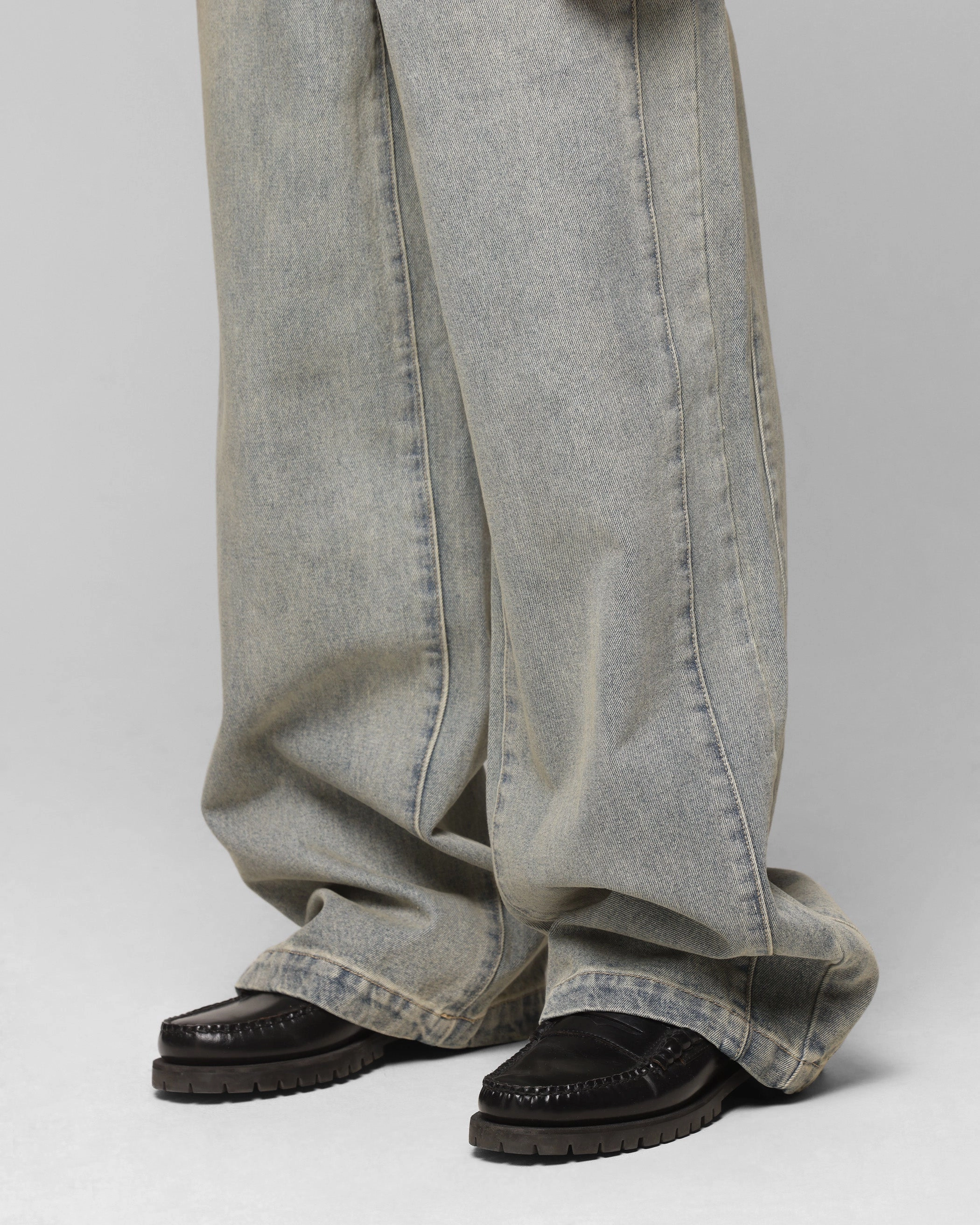 Loiter Star Walker Wide Leg Jean Washed Blue Casual Option