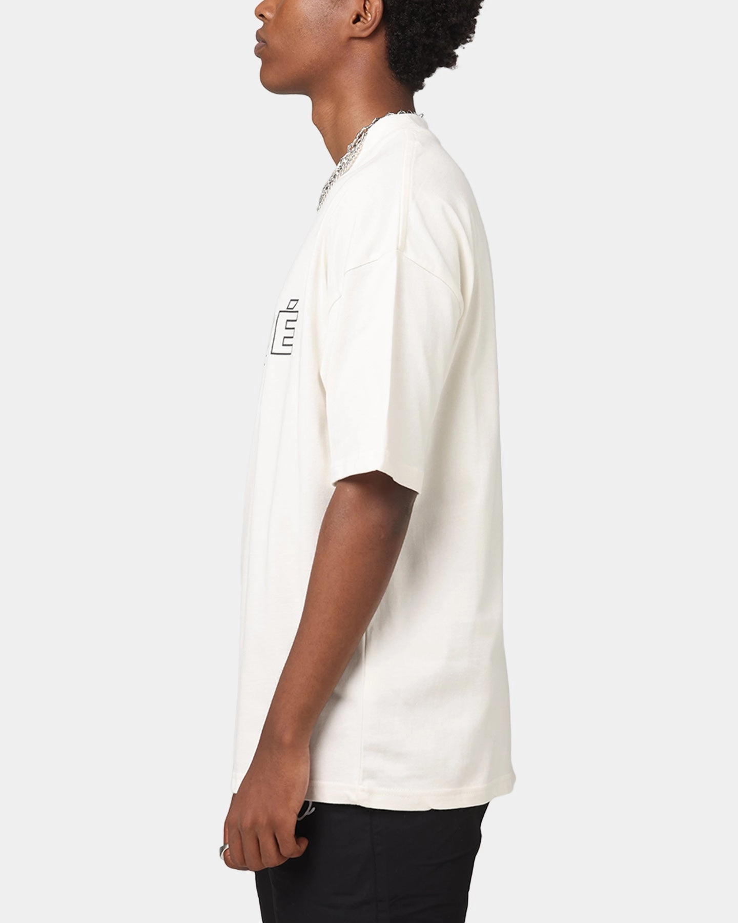 Carre Rosebud Mock Neck T-Shirt Off White Indoor Event