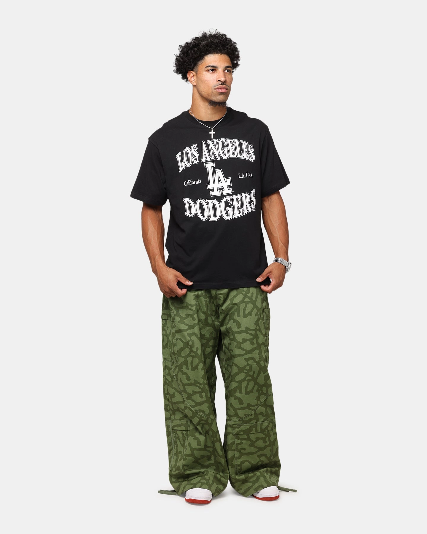 Anti-bacterial Durable Ribbed Hem Majestic Athletic Los Angeles Dodgers Marne Arch T-Shirt Black