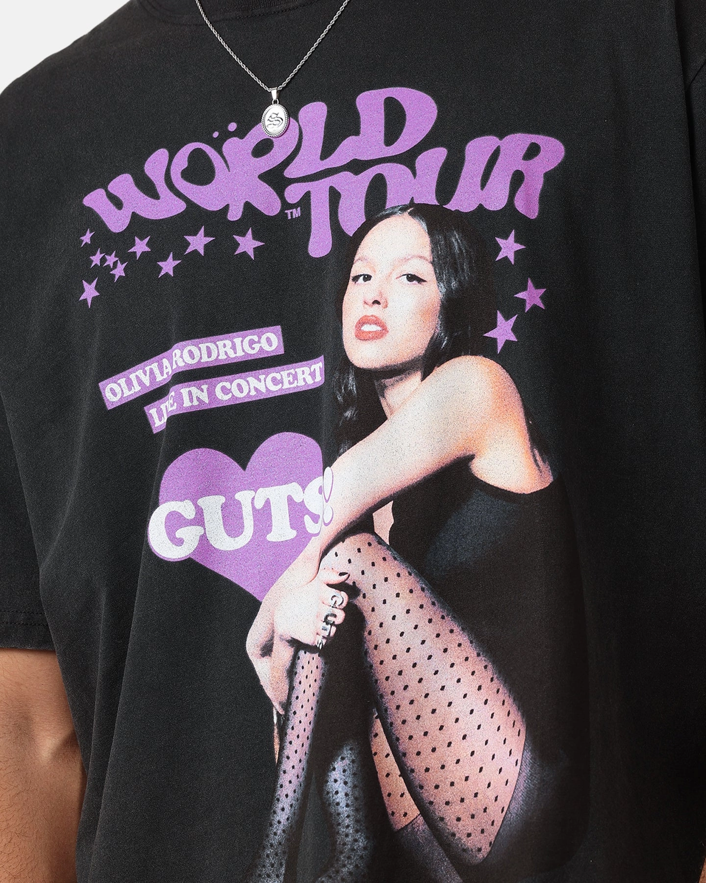 Stretchable Classic Vibes Bravado Olivia Rodrigo Guts T-Shirt Washed Black