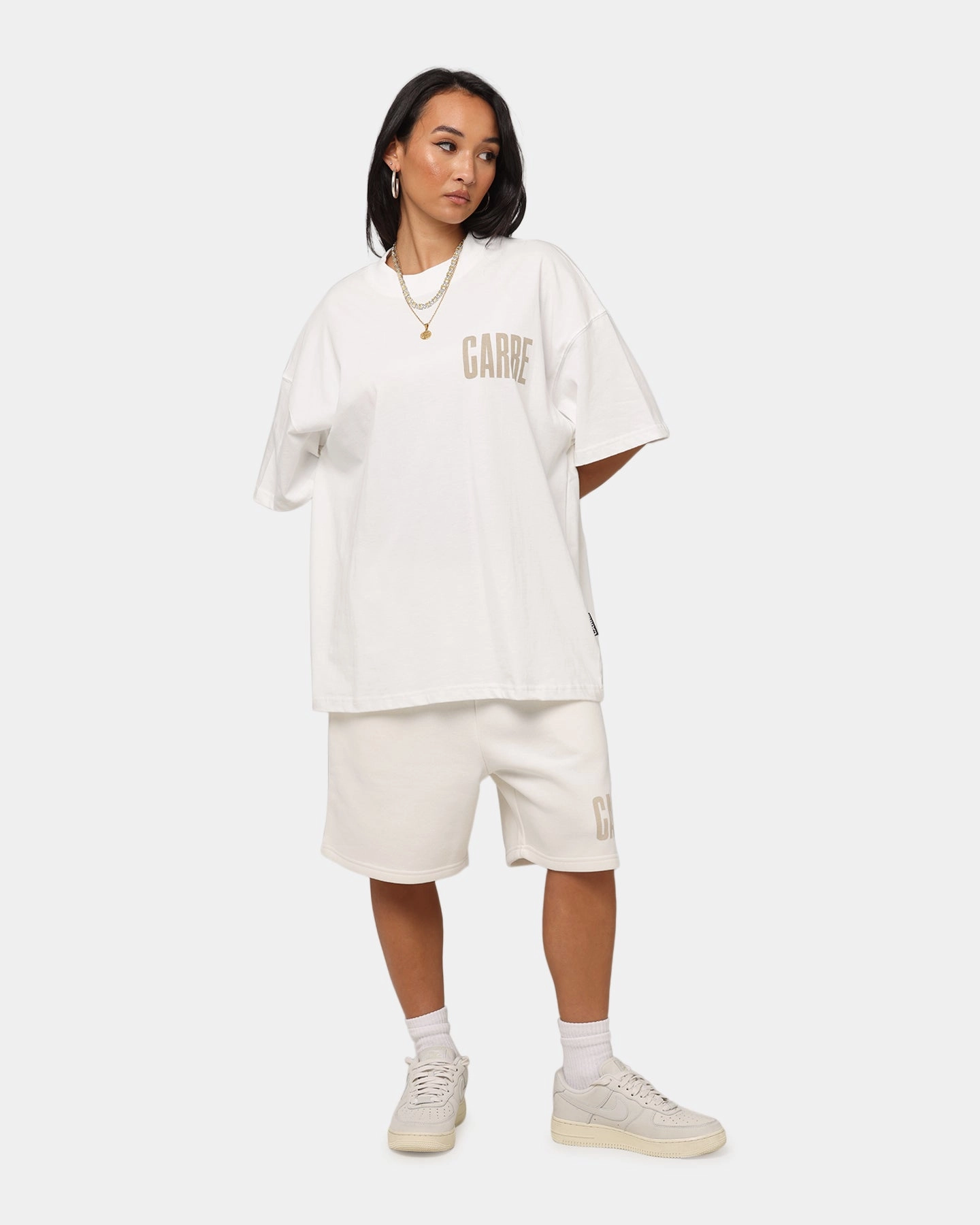 Essential Layer Curved Hemline Carre Premium Essentials T-Shirt Off White