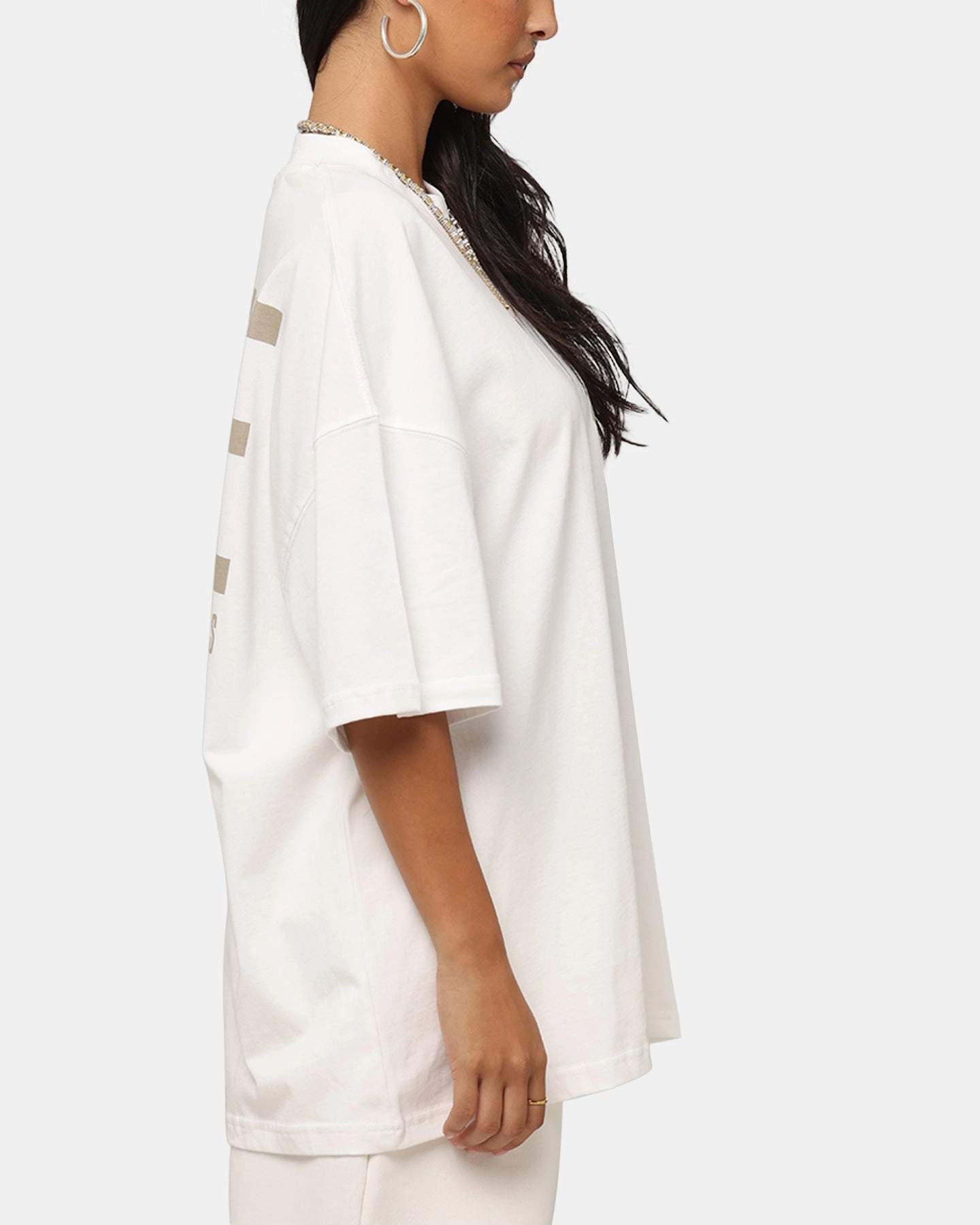 Flexible Ribbed Cuffs Chic Fashion Carre Premium Essentials T-Shirt Off White