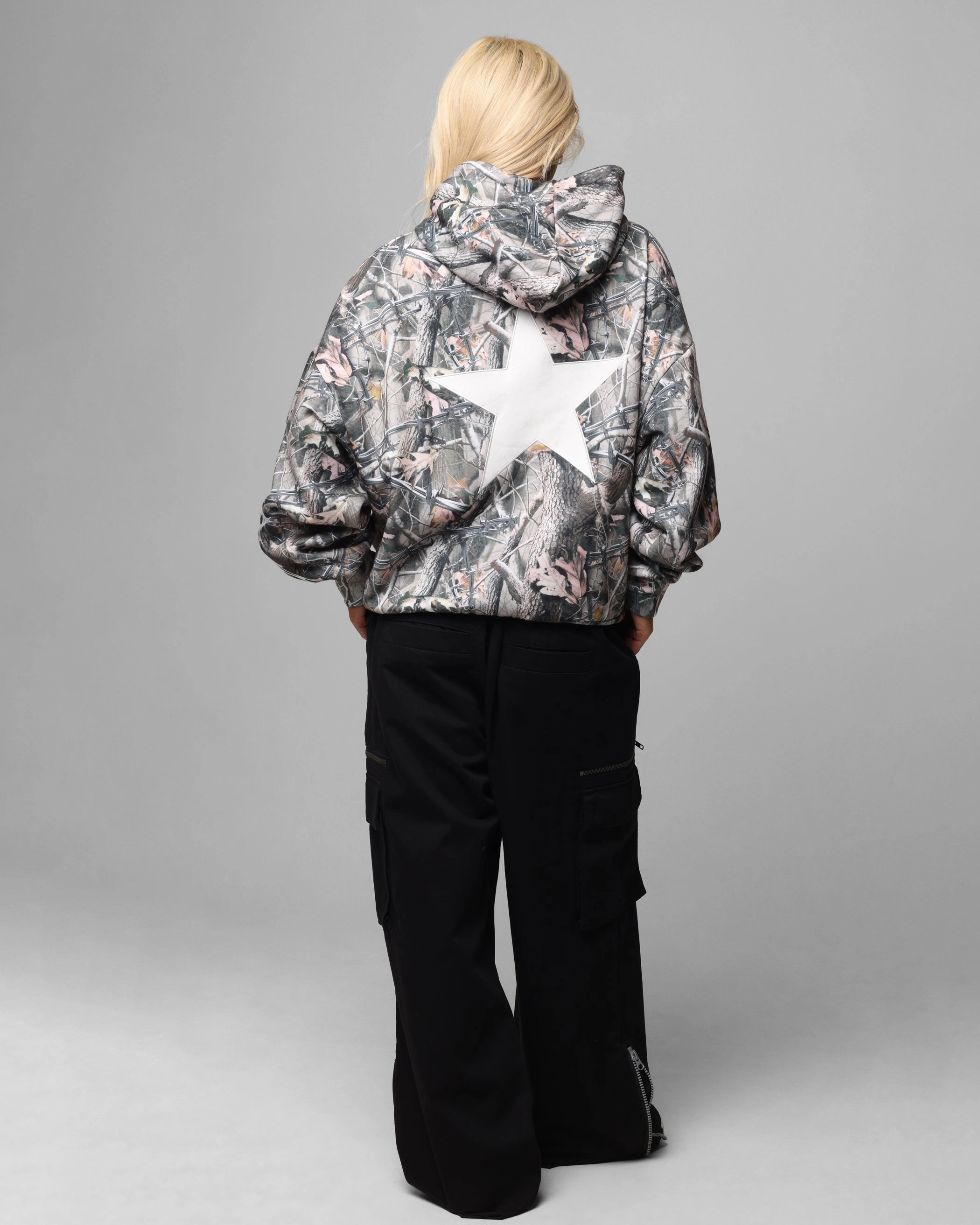 Loiter Soho Hoodie Real Tree Camo Collapsible Hood Structure