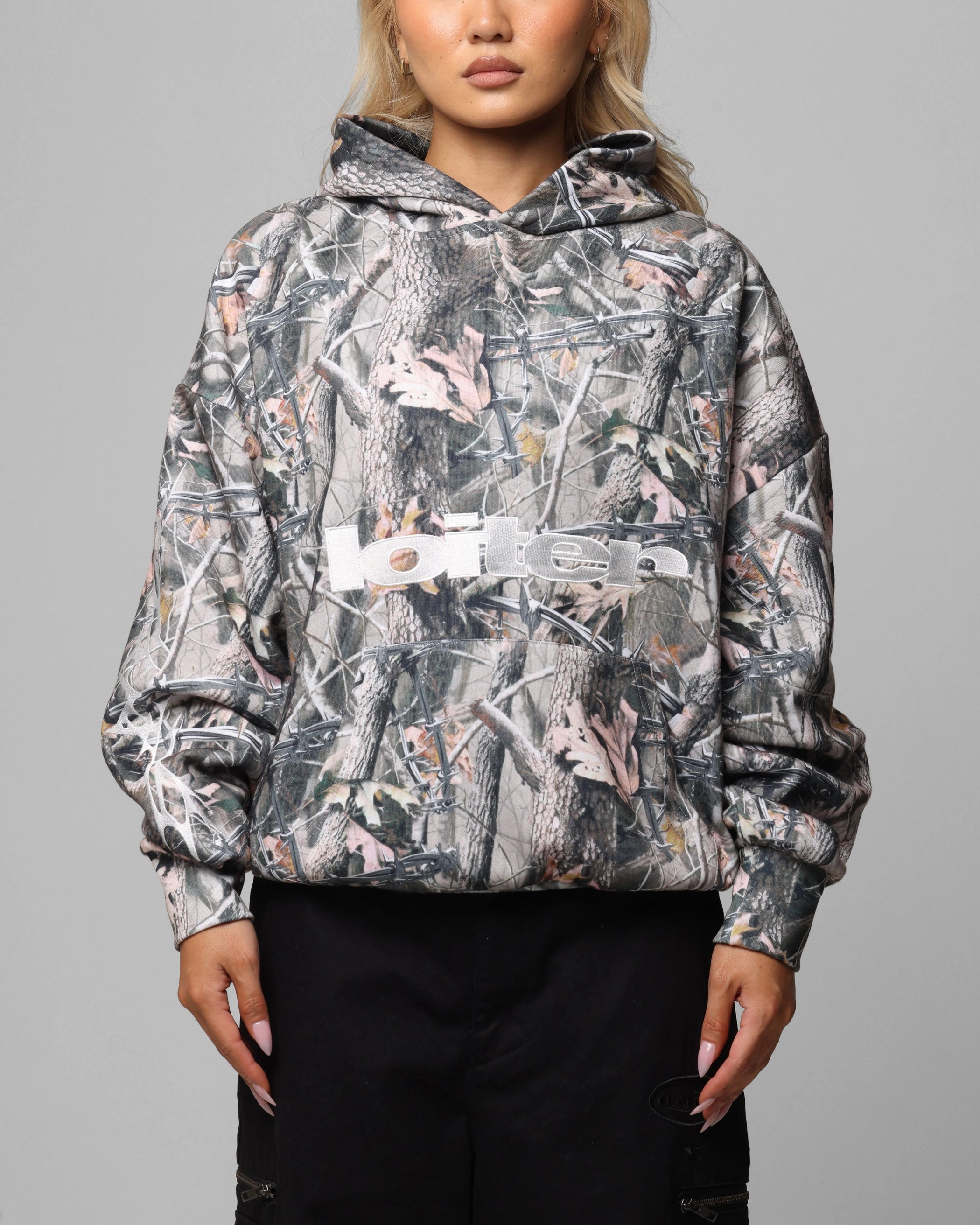 Loiter Soho Hoodie Real Tree Camo Stylish