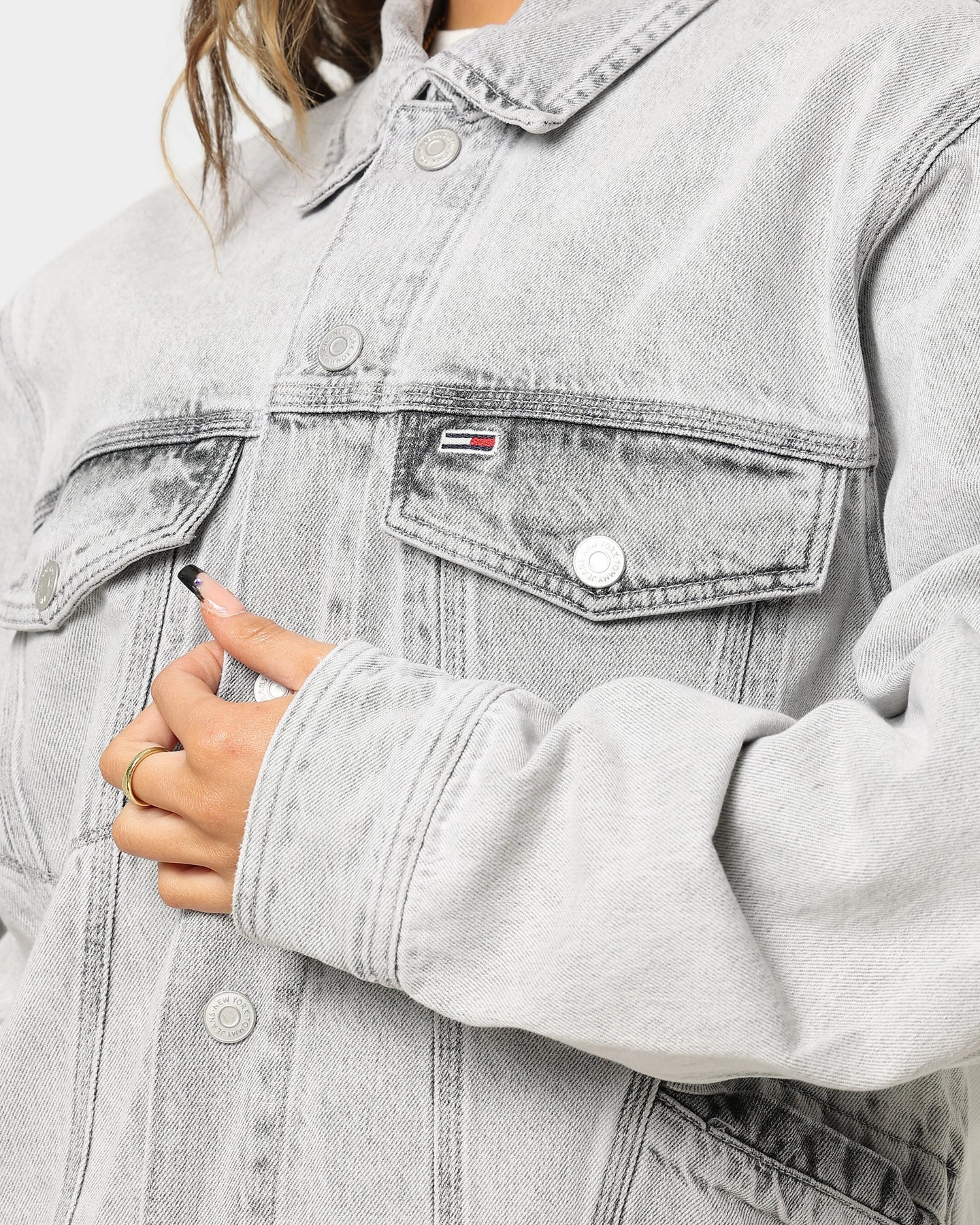Tommy Jeans TJ Archive Oversized Denim Jacket Denim Black Stretch Enhanced Mobility ReversibleStyle