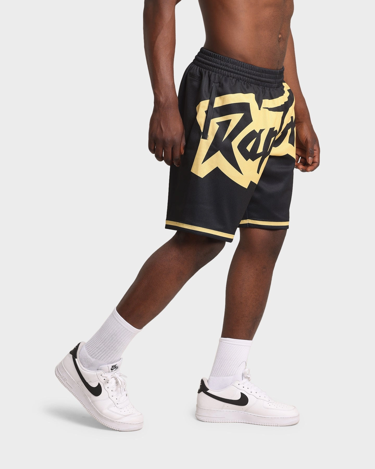 Sweat Wicking Lining Mitchell & Ness Toronto Raptors Big Face Black Gold Shorts Black/Gold