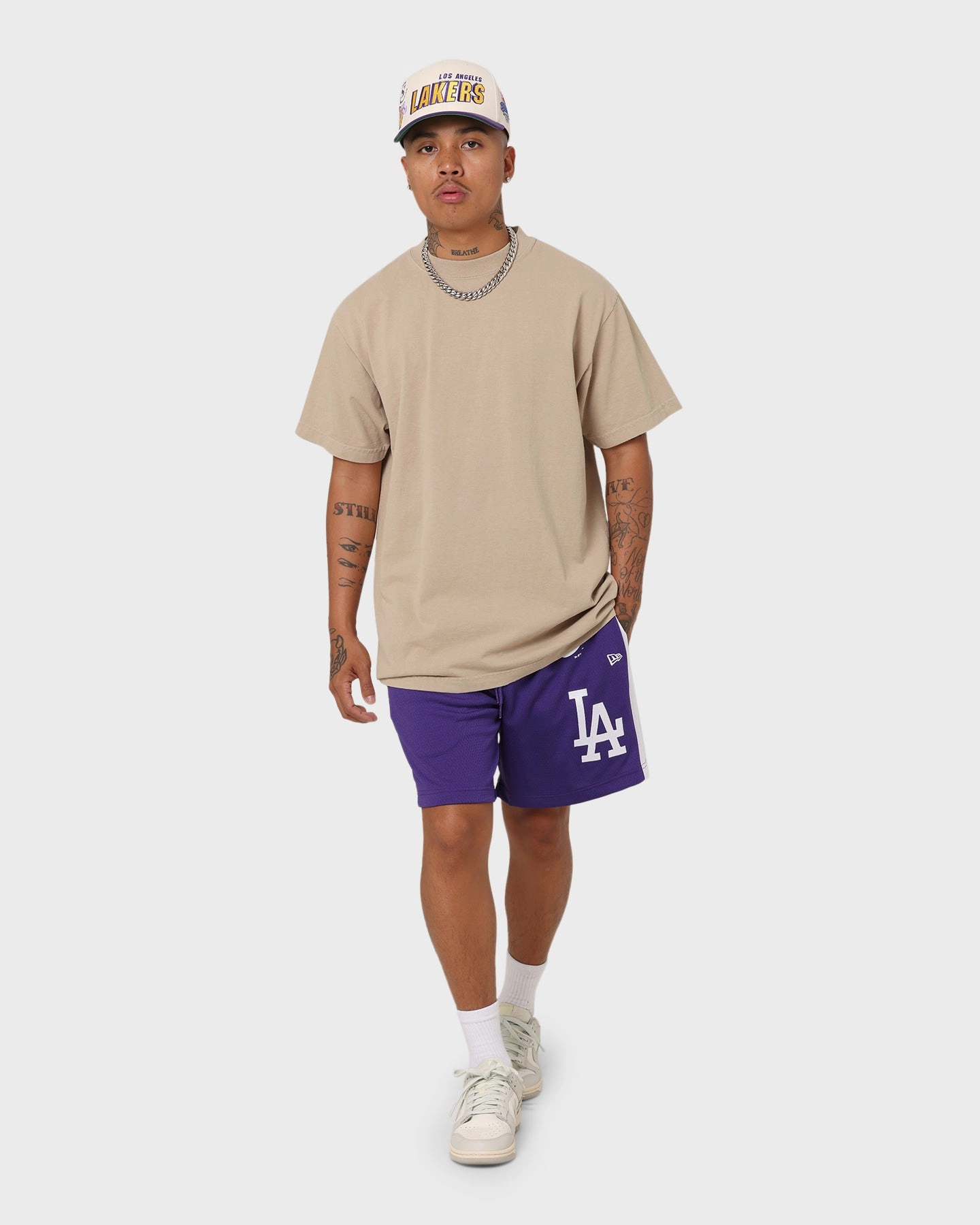 activewear option New Era Los Angeles Dodgers Basketball Shorts Purple