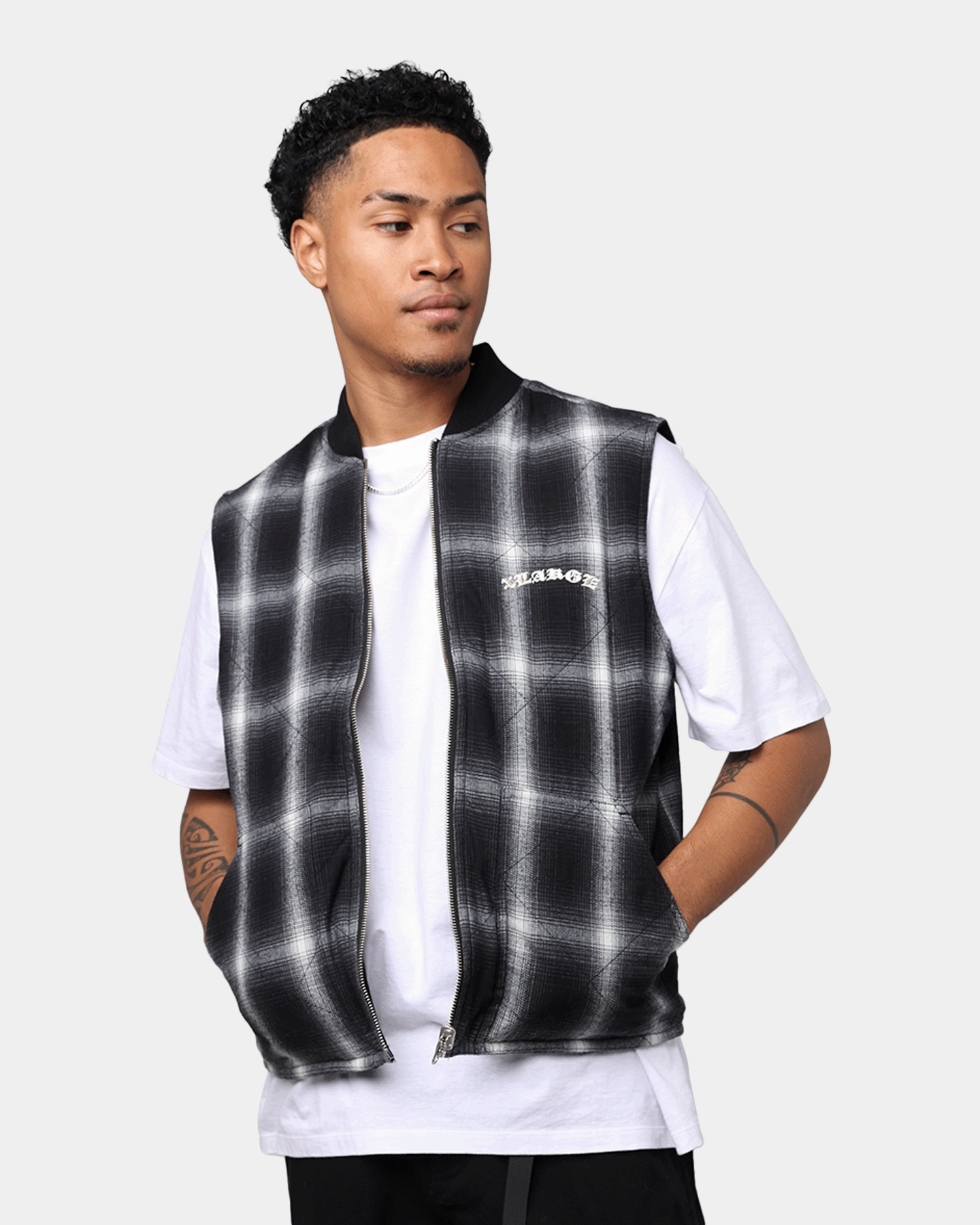 X-Large Ombre Plaid Reversible Vest Black Raglan sleeves