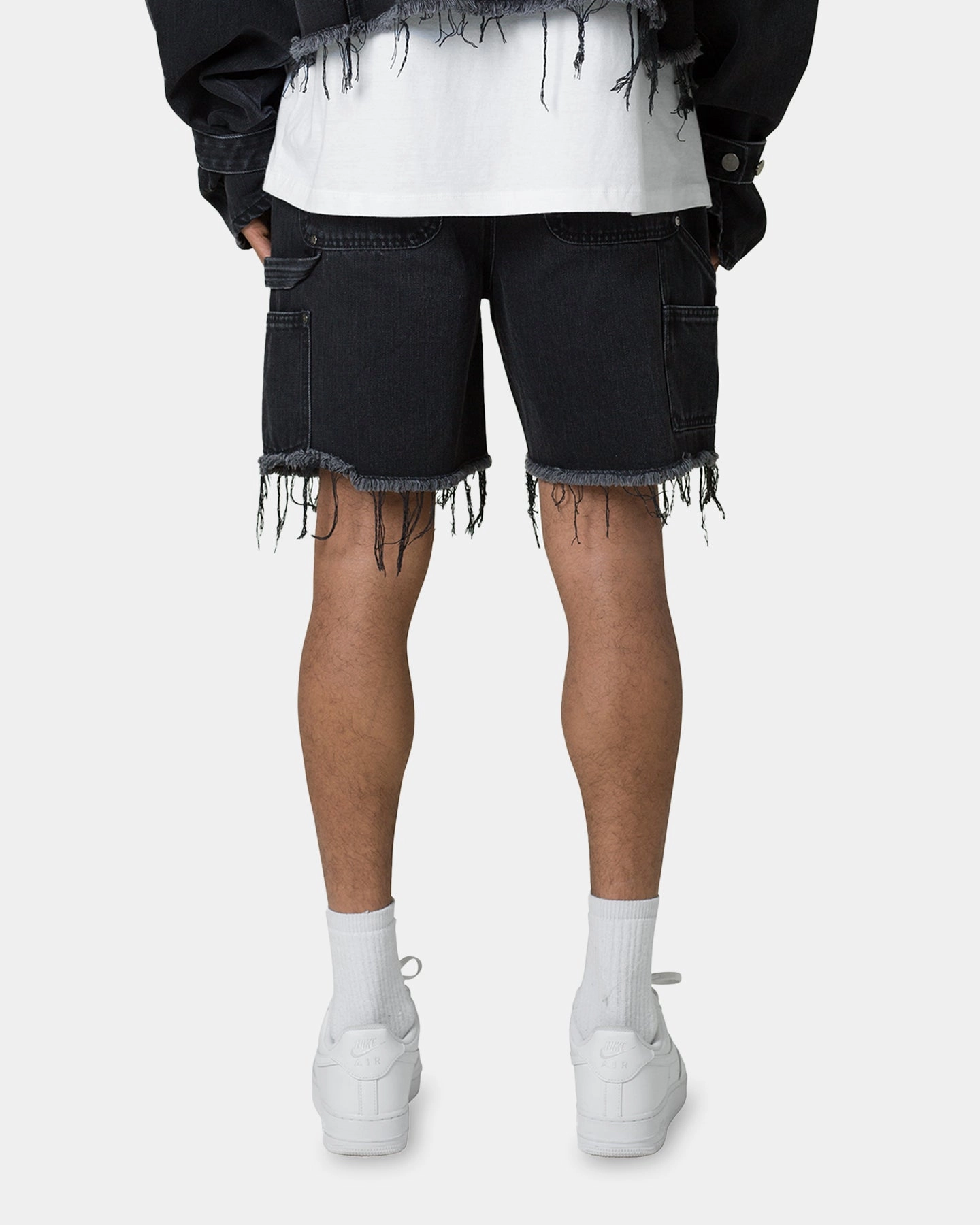 Fashionable Look Tailored Fit MNML Frayed Denim Shorts Washed Black