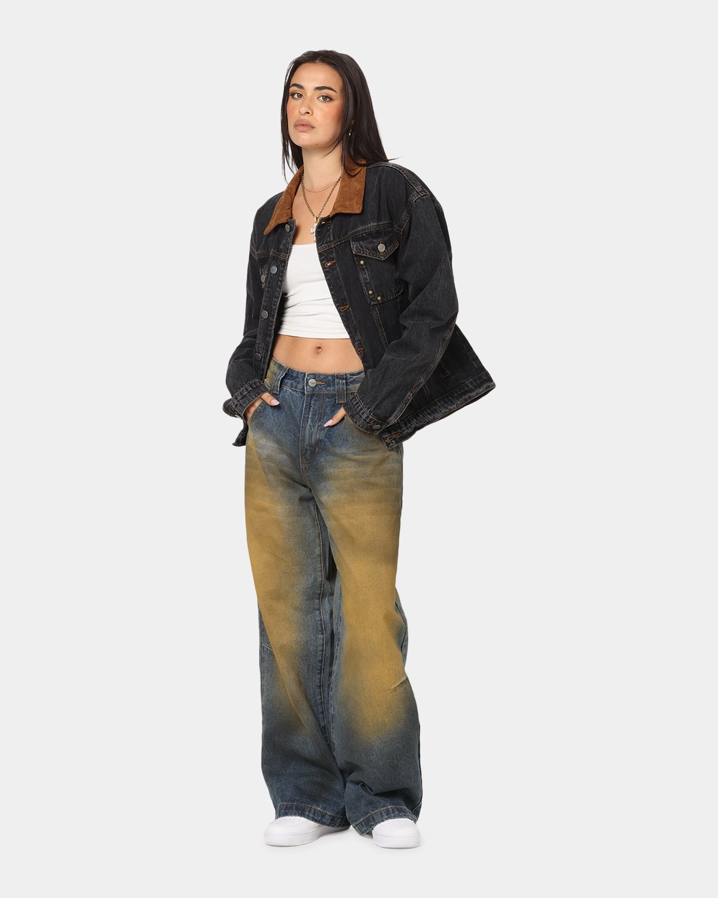 Booking Valentine's look Saint Morta Rodeo Drive Denim Jacket Black Shadow