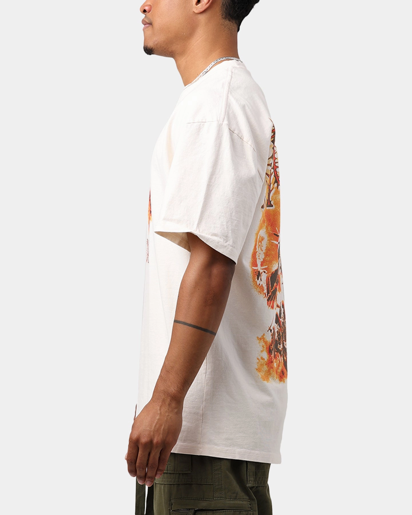 Comfortable And Trendy Light Outfit American Thrift X Lord Of The Rings Mordor Heavyweight T-Shirt Off White