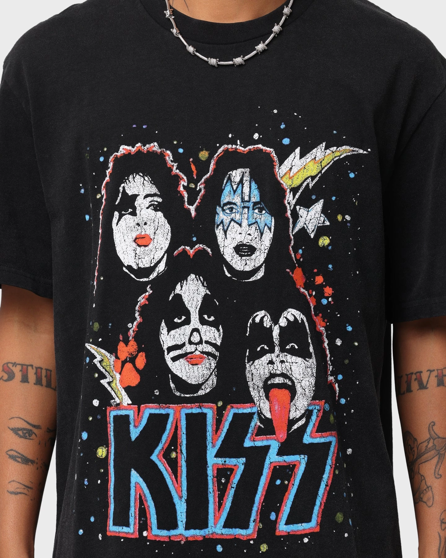 Bravado Faces Short Sleeve Vintage T-Shirt Washed Black Edgy Cozy Feeling