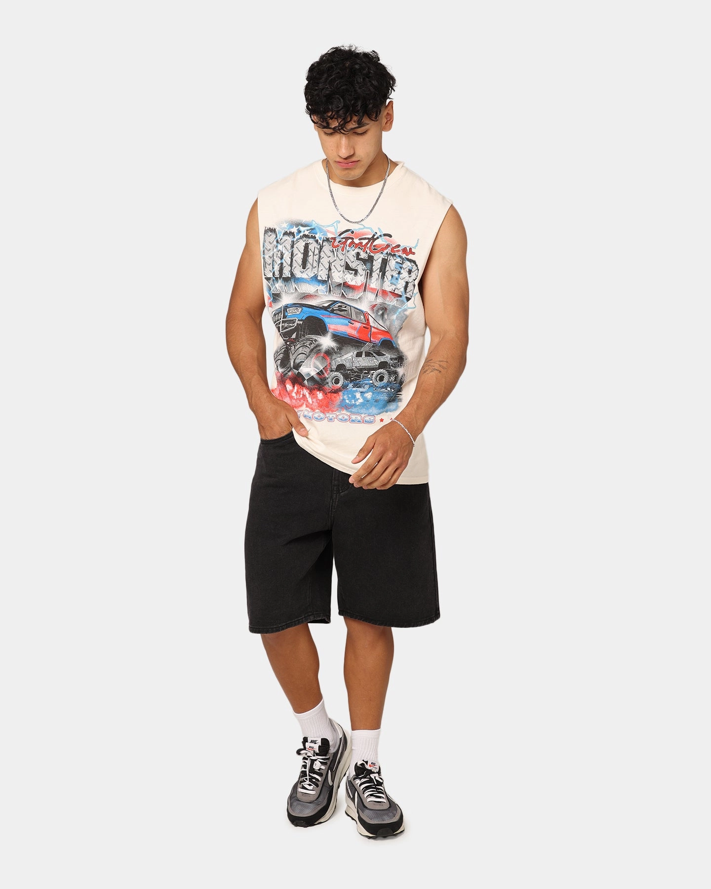 Sophisticated Casual Weekend Ready Goat Crew Motors Muscle T-Shirt Off White