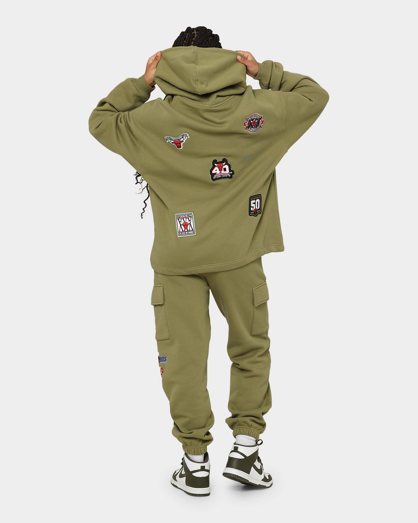 Mitchell & Ness Chicago Bulls Anniversary Hoodie Olive Protective Outer Layer Weekend Wear