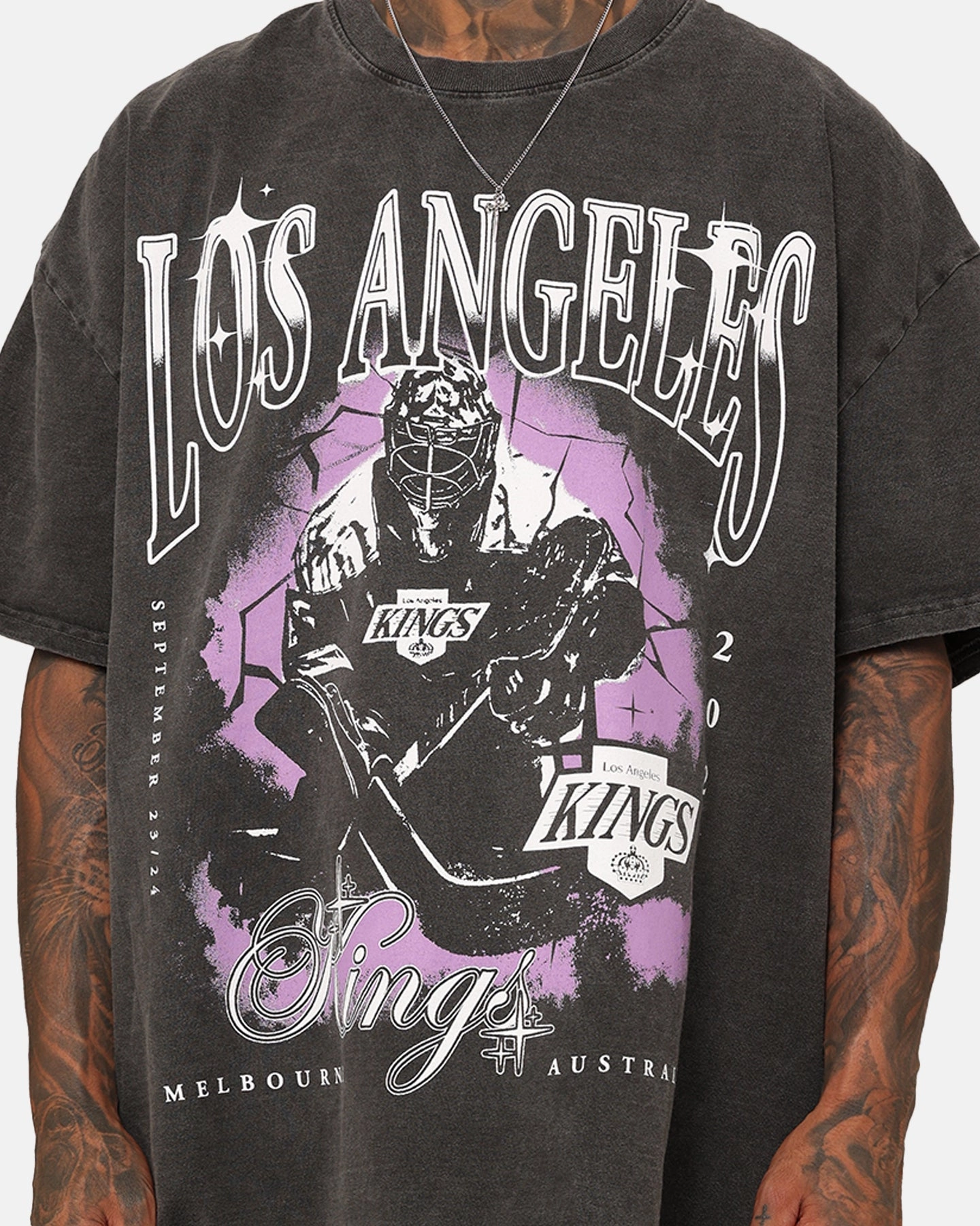 Culture Kings X NHL Los Angeles Kings Global Series Team Vintage Heavyweight T-Shirt Black Fashion-Forward