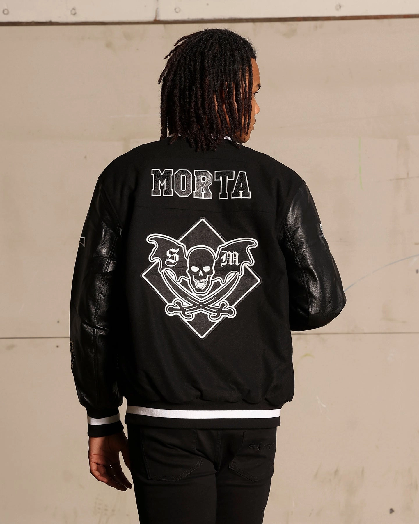 Daily Fit ThermalRetention Saint Morta Graveyard Varsity Jacket Black/White