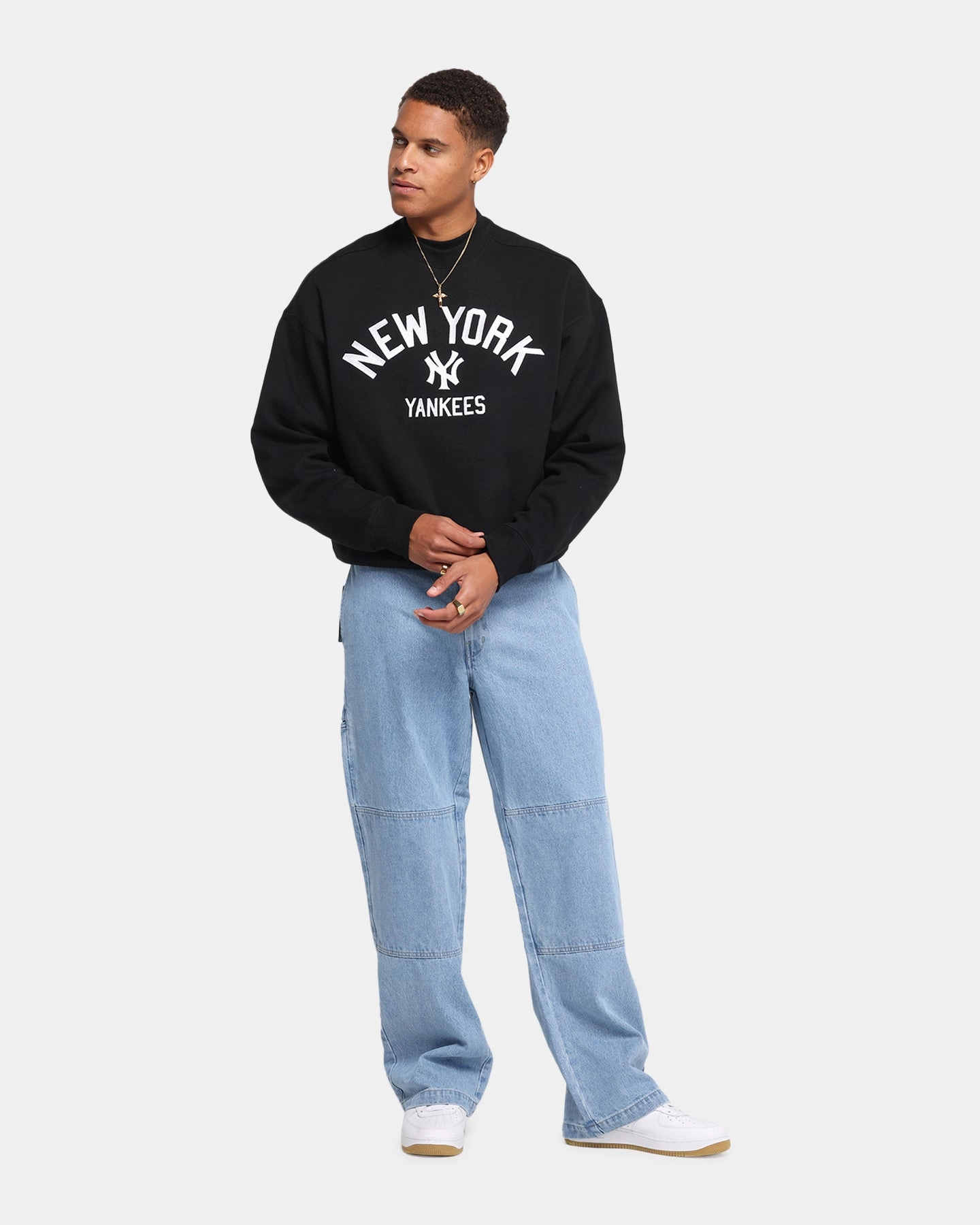 Reversible Layer Majestic Athletic New York Yankees Arch Boxy Crewneck Black