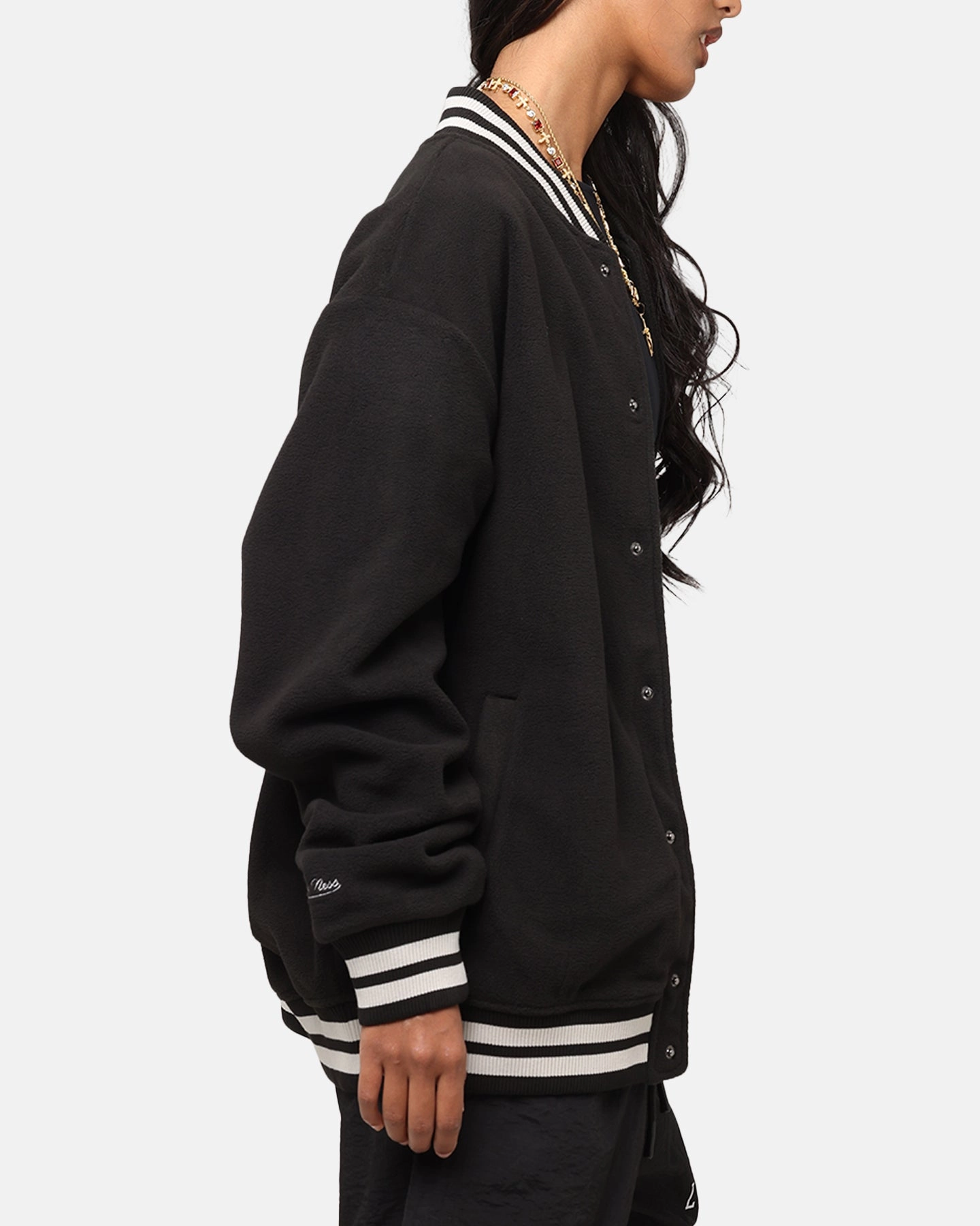 Commemorate Mitchell & Ness Los Angeles Lakers Champions Jacket Black