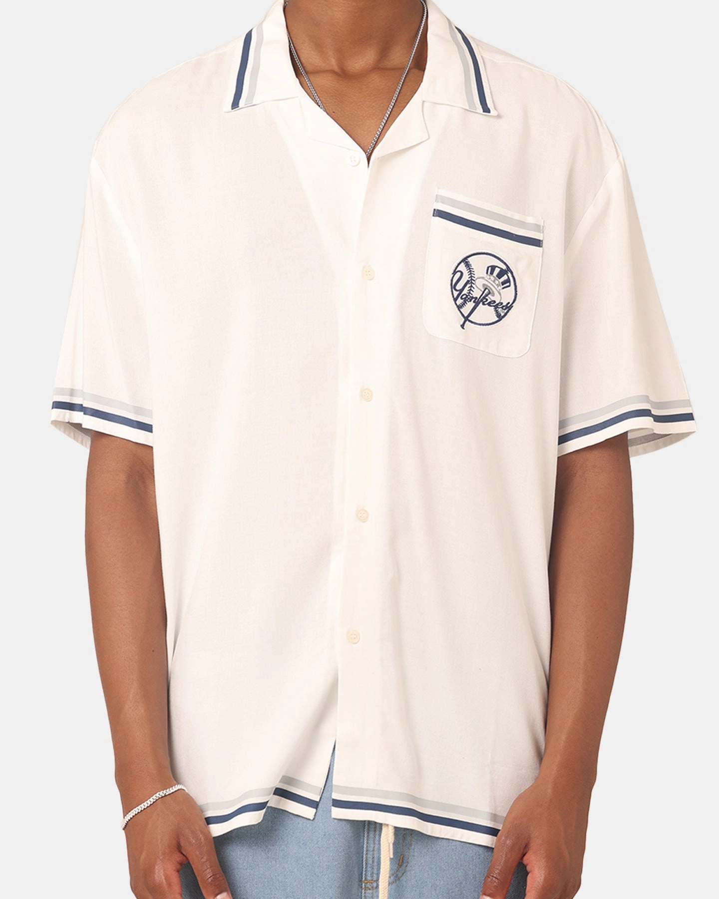 Majestic Athletic New York Yankees MLB Team Shirt Vintage White Anti Pilling Treatment
