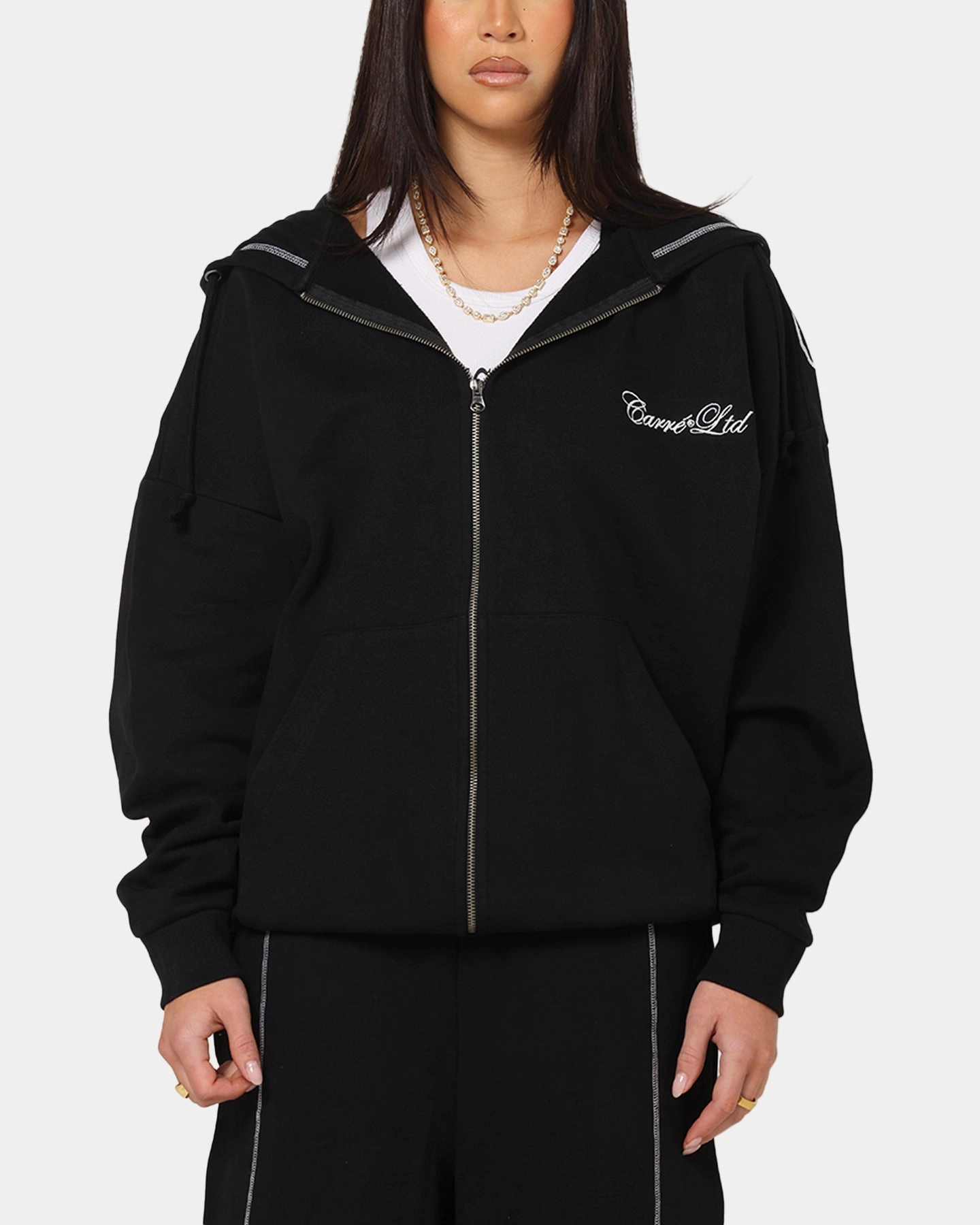 Carre Script Hoodie Black Business Meeting