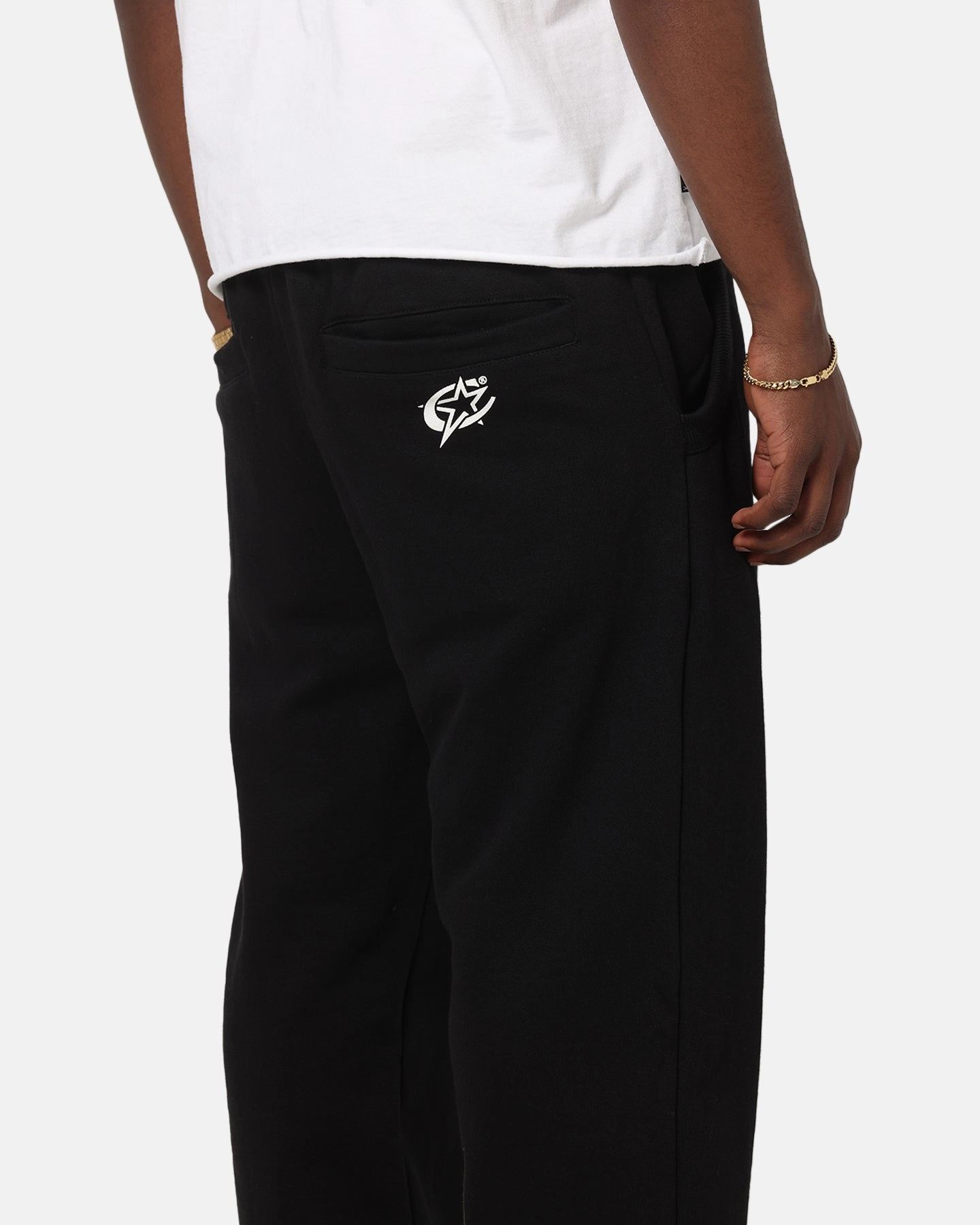 Carre C-Star Line Pants Black All-Day Wear Stretchable Design