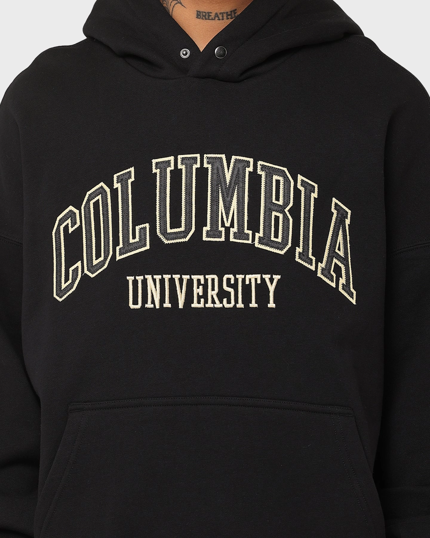 Souvenir Flexible Layering The New Establishment Prime Ivy League Columbia Hoodie Black
