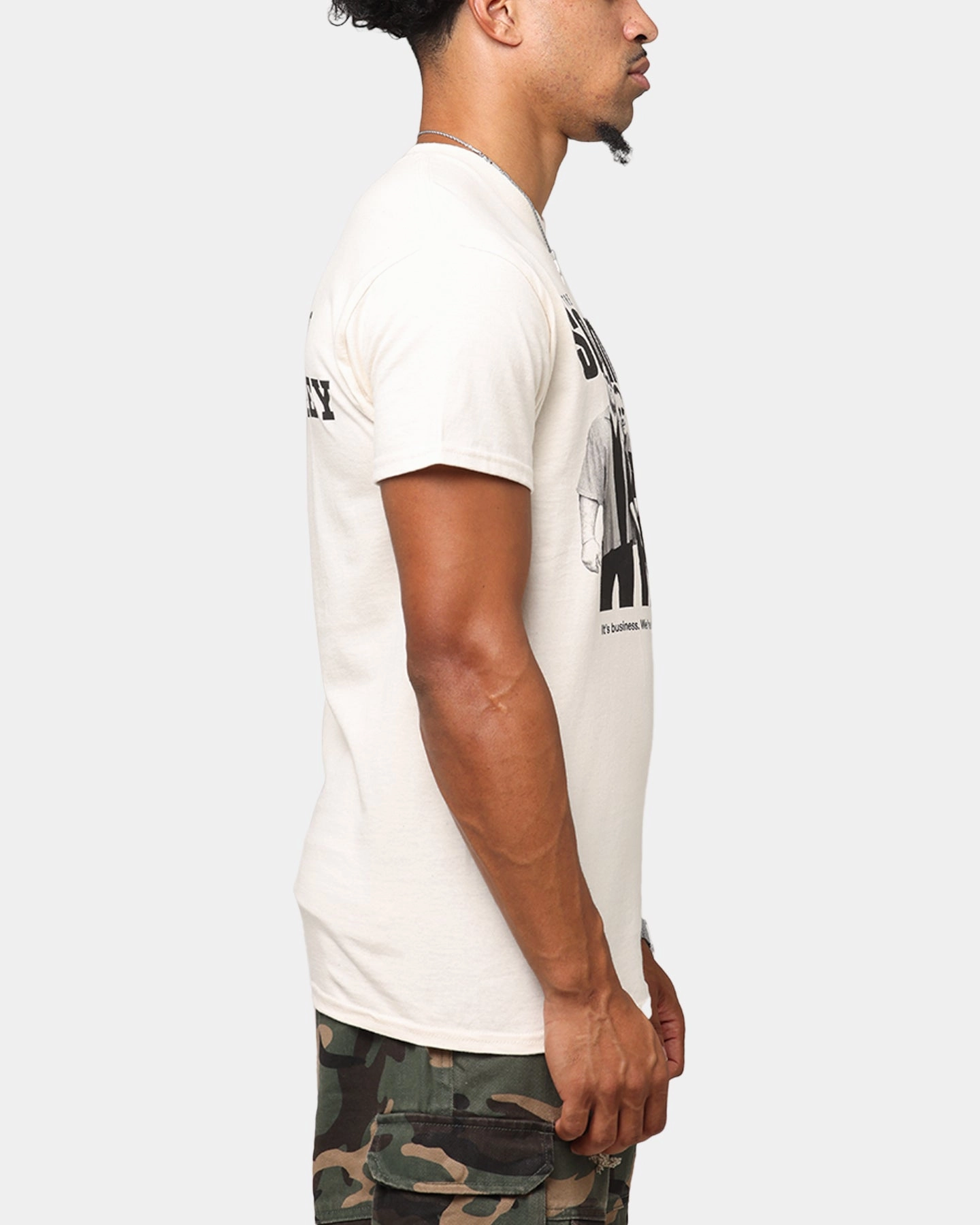 Minimal Look The Sopranos It's Business T-Shirt Off White