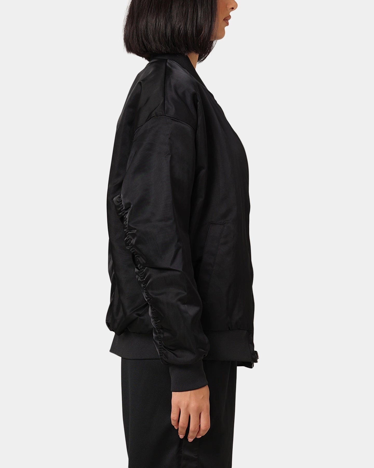 Nike Women's Sportswear Reversible Varsity Bomber Jacket Black/White Practical Wear BondedFabric
