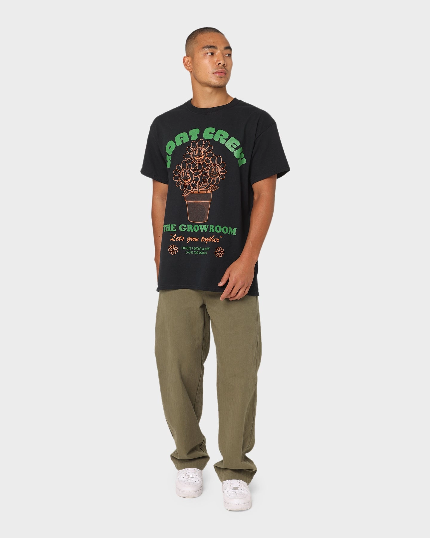 Goat Crew Grow Room T-Shirt Black Active Trend Look Wrinkle Resistant Finish