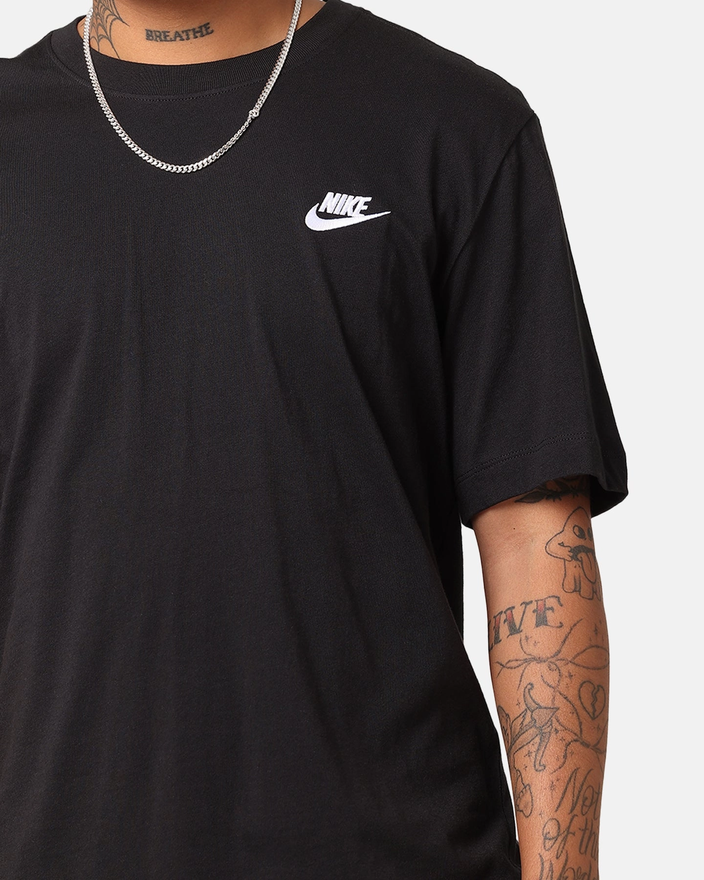 Quick Wear Nike Sportswear Club T-Shirt Black/White