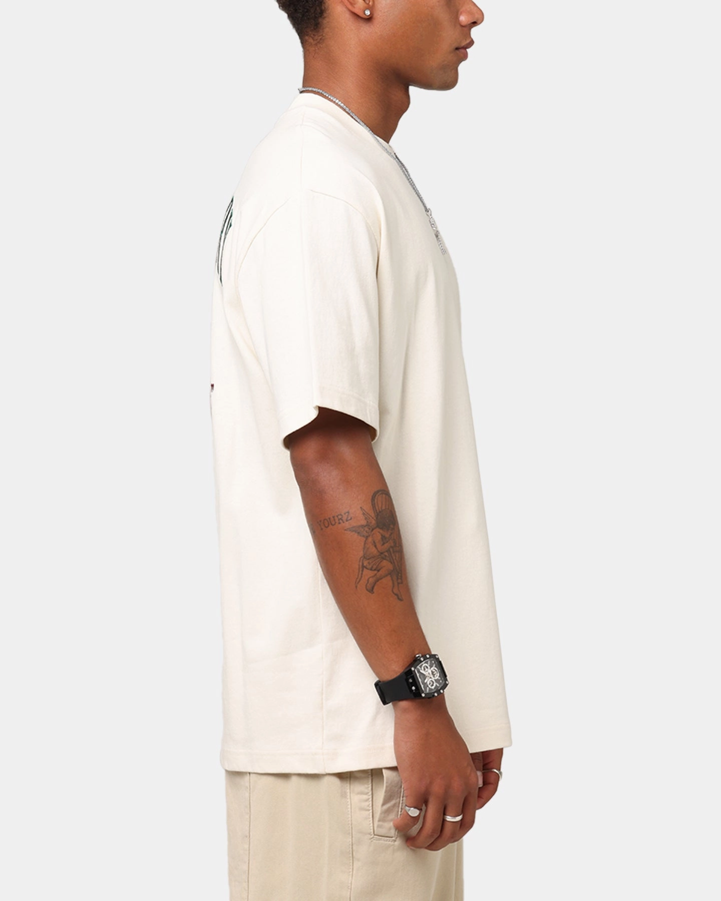 Structured silhouette Fred Perry Embroidered Champion T-Shirt Ecru