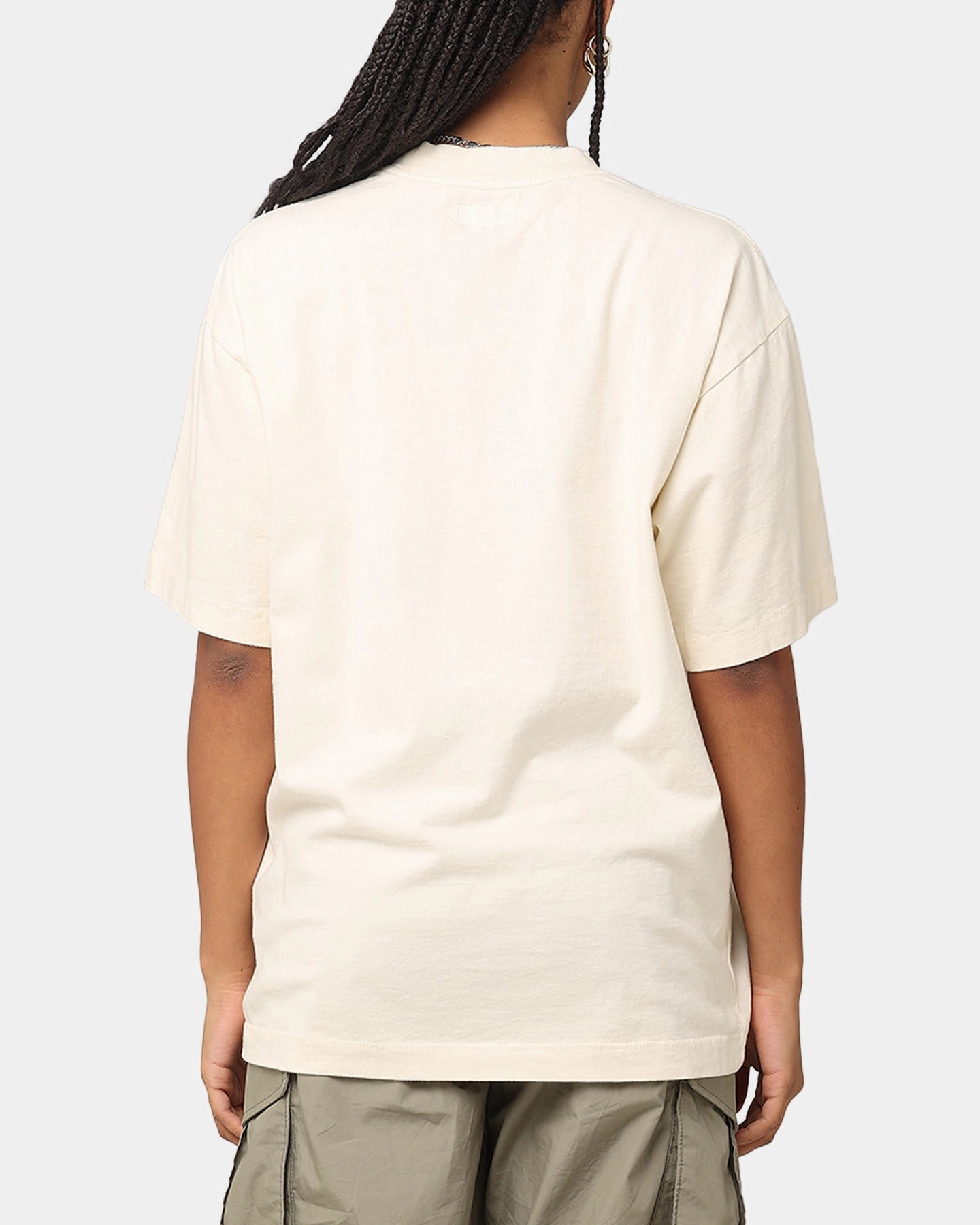 Simple and Comfortable Market Par 5 Bear T-Shirt Ecru