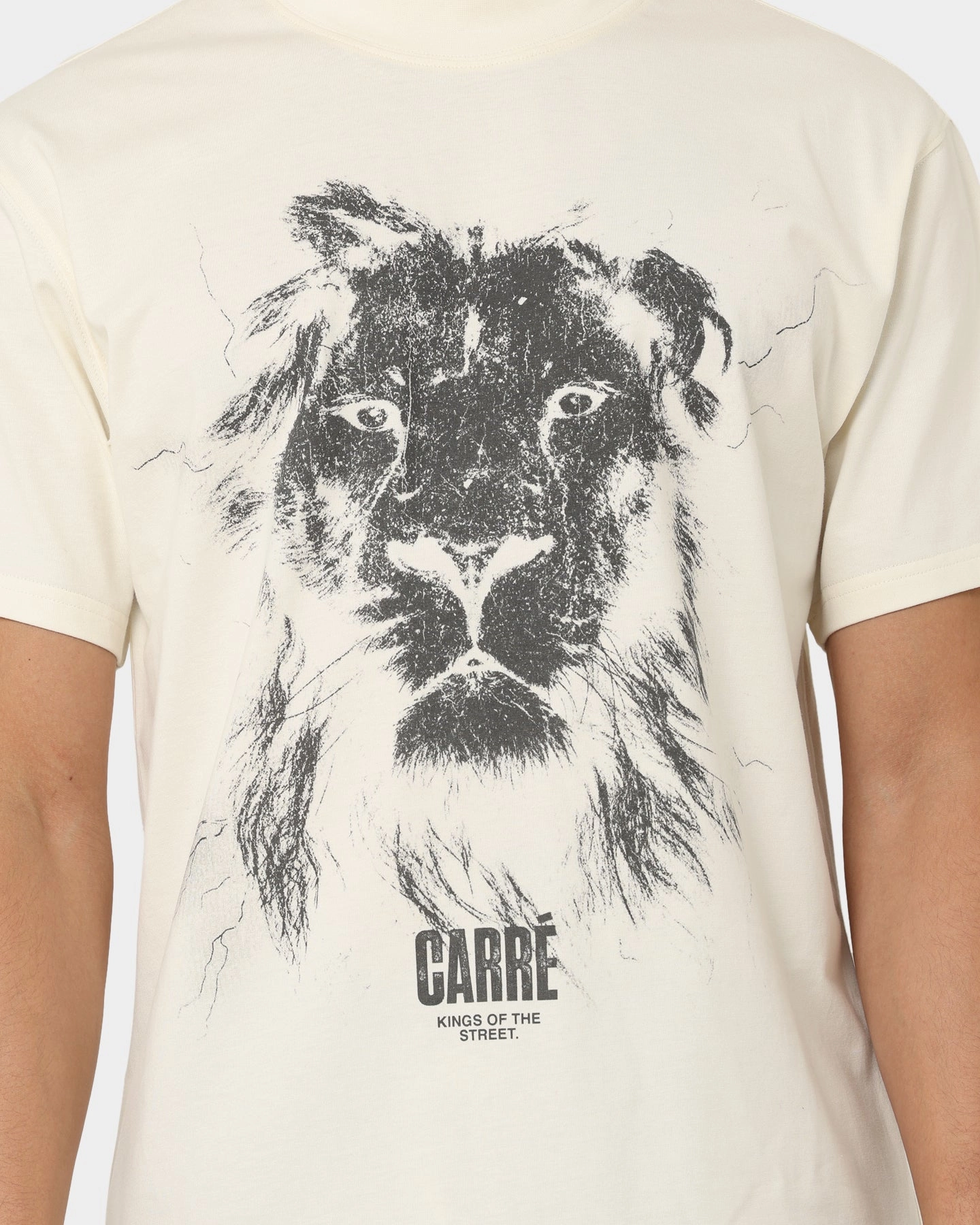 Versatile Top Carr?? Kings Vintage T-Shirt Off White