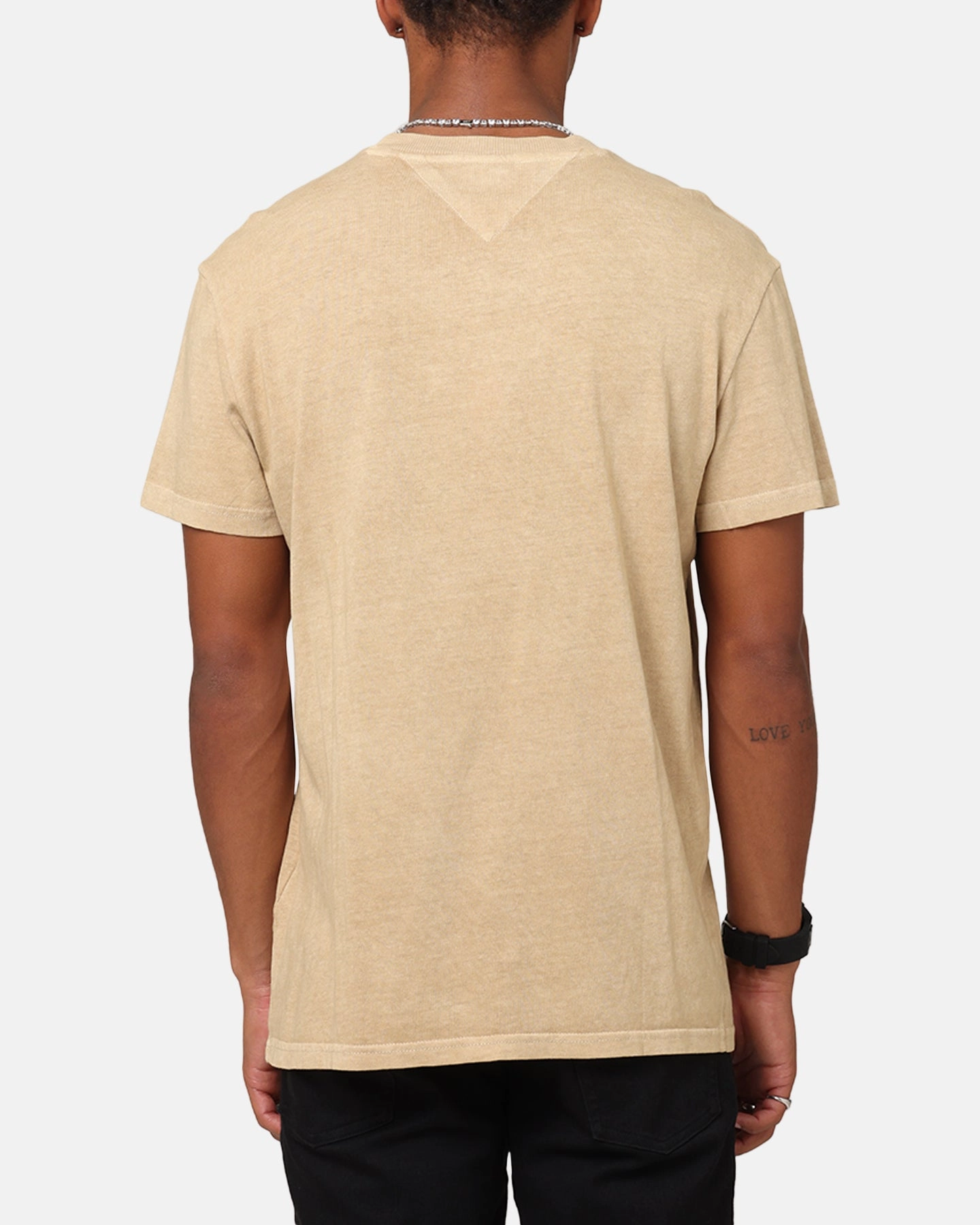 Movie Night Tommy Jeans Regular Vintage Varsity T-Shirt Tan