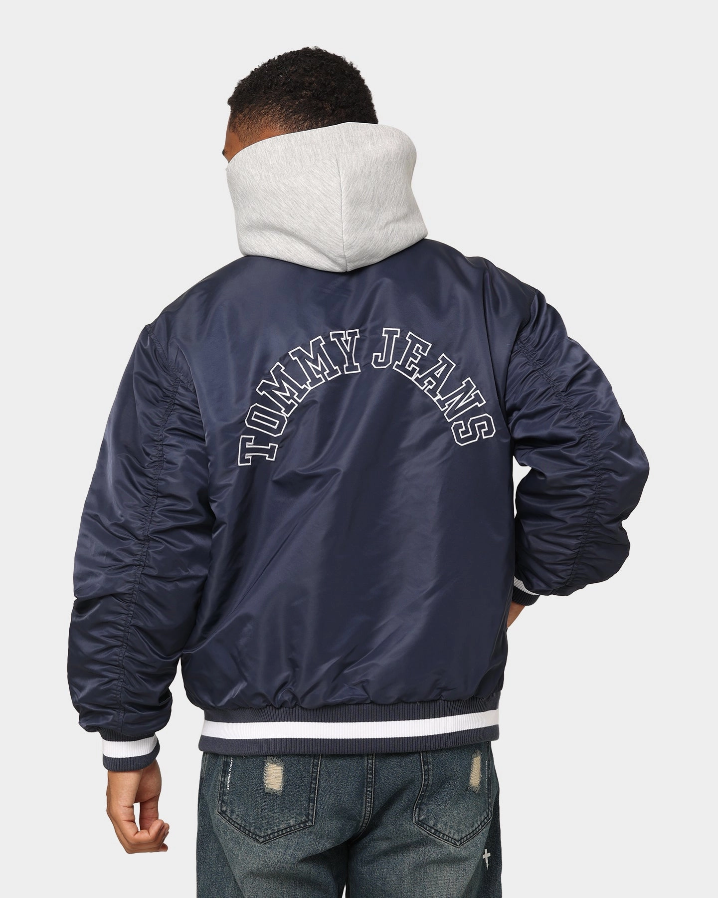 Pub Tommy Jeans TJM Graphic Satin Bomber Jacket Twilight Navy