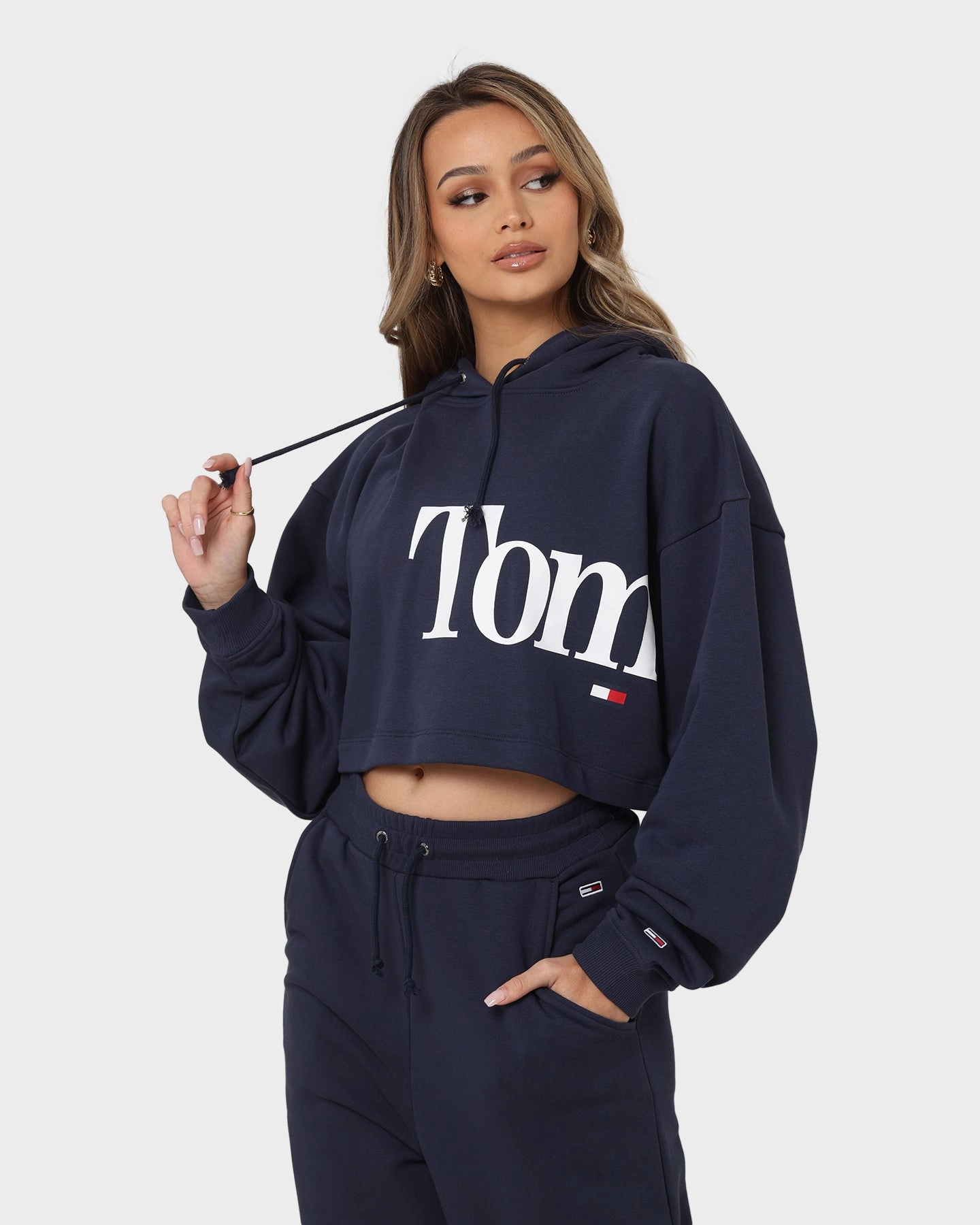 Love Tommy Jeans Women's Super Crop Bold Hoodie Twilight Navy