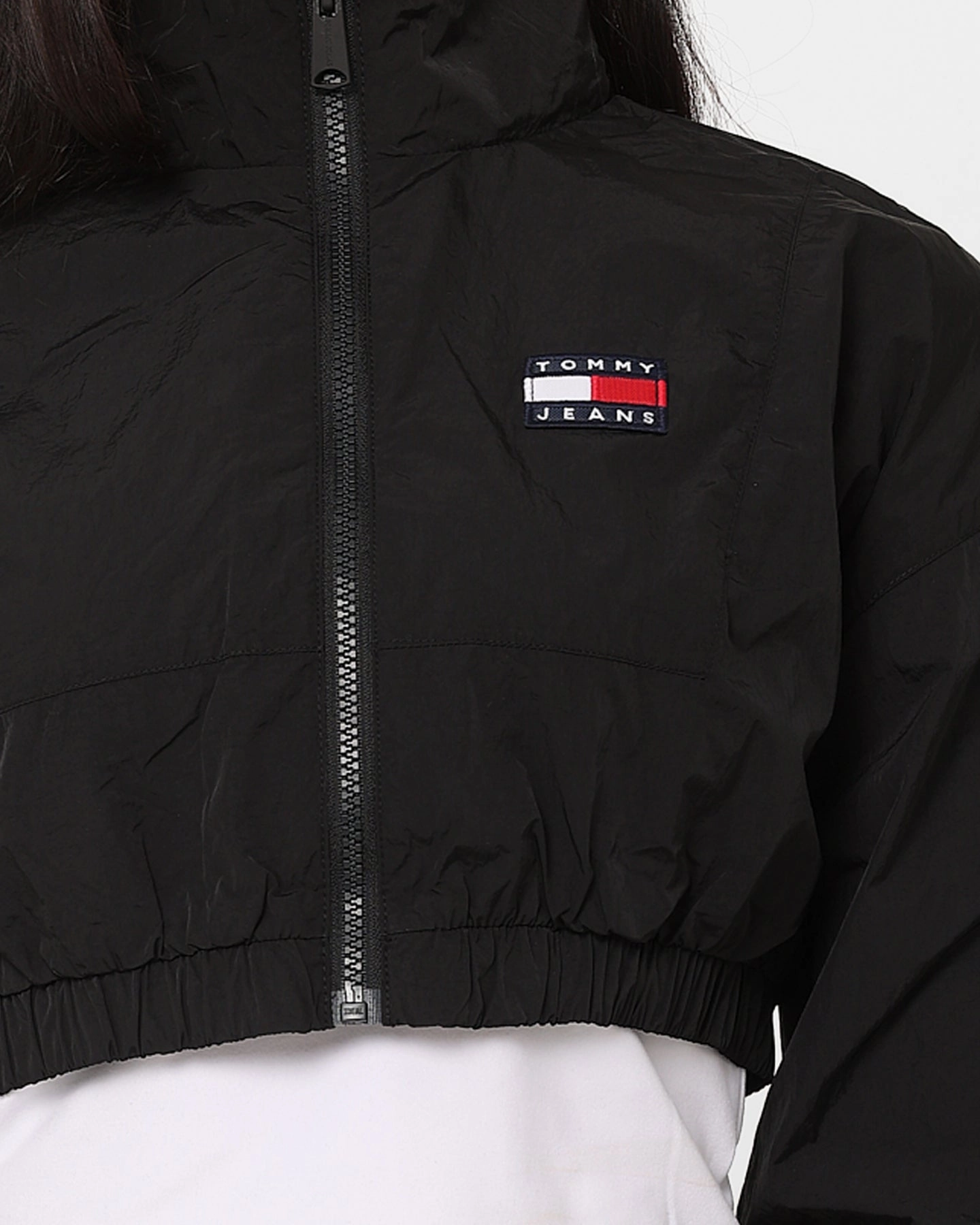 Magnetic Closure System warm material Tommy Jeans Women's Ultra Cropped Windbreaker Jacket Black