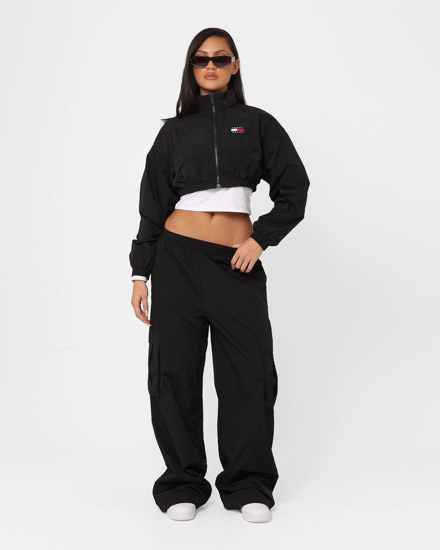 Crush Skill Tommy Jeans Women's Ultra Cropped Windbreaker Jacket Black