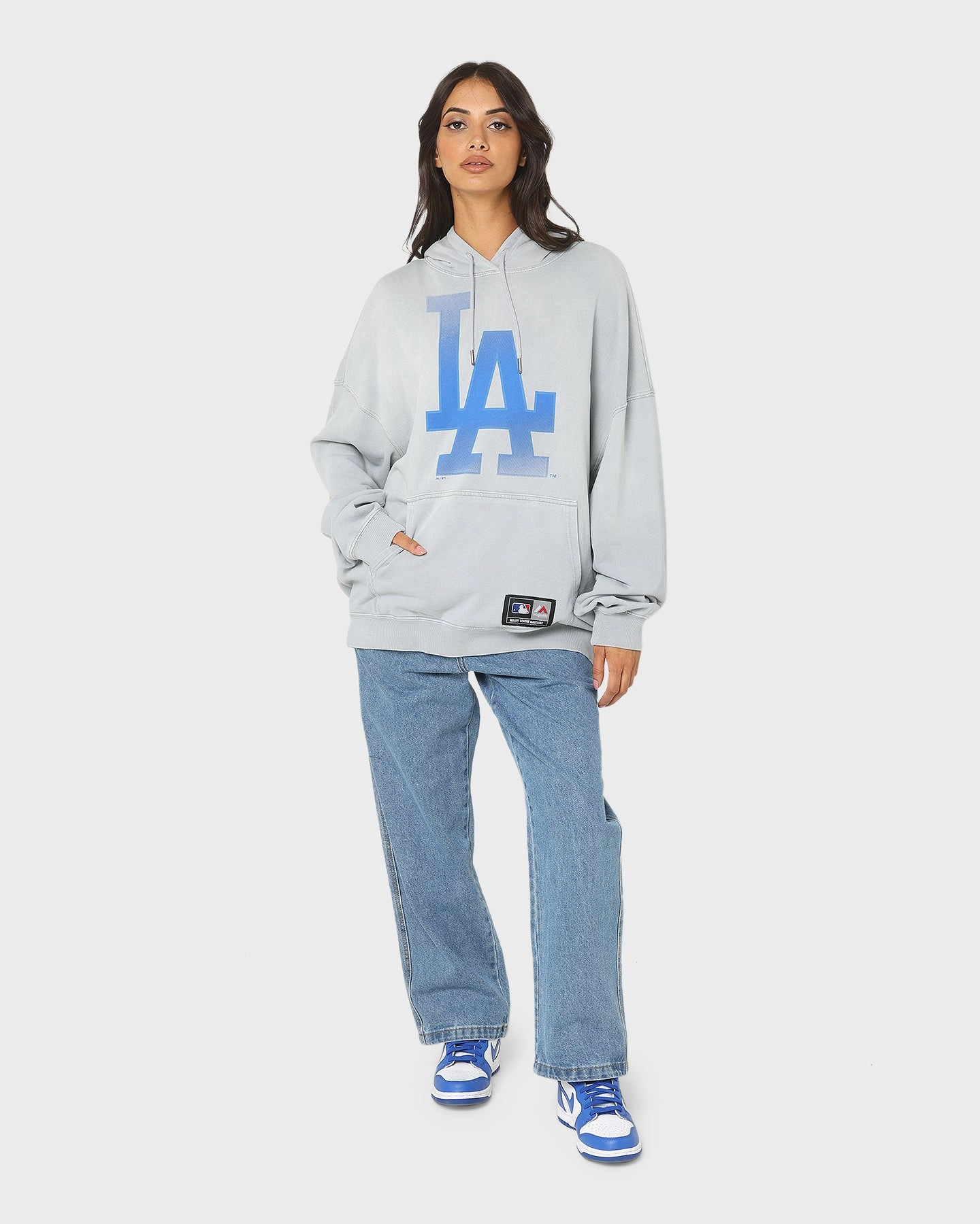 Assist Majestic Athletic Los Angeles Dodgers Solarised Contrast Hoodie Warm Grey
