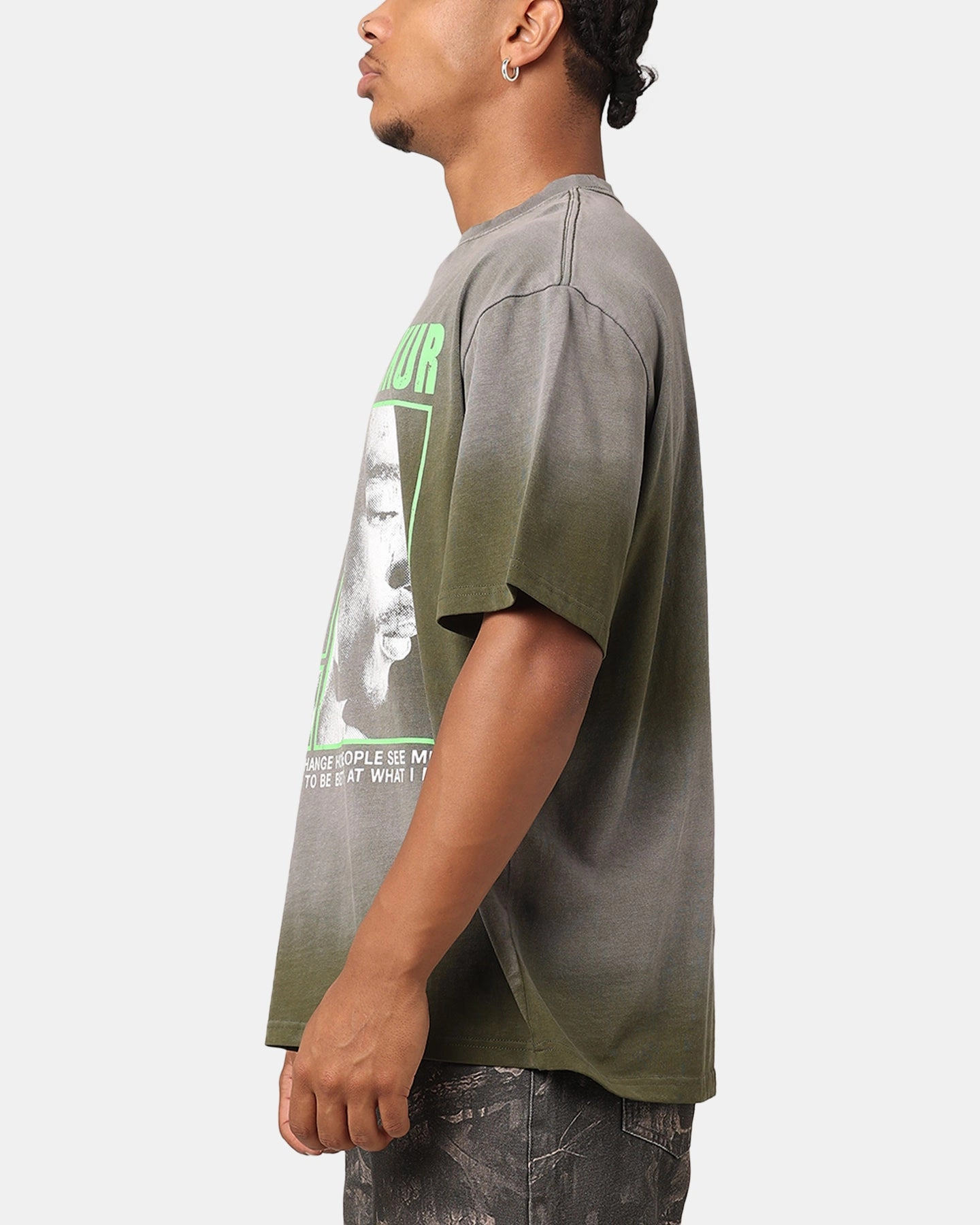 HighThreadCount Chic and Cozy Wear Tupac Never Change Sunfade T-Shirt Vintage Olive