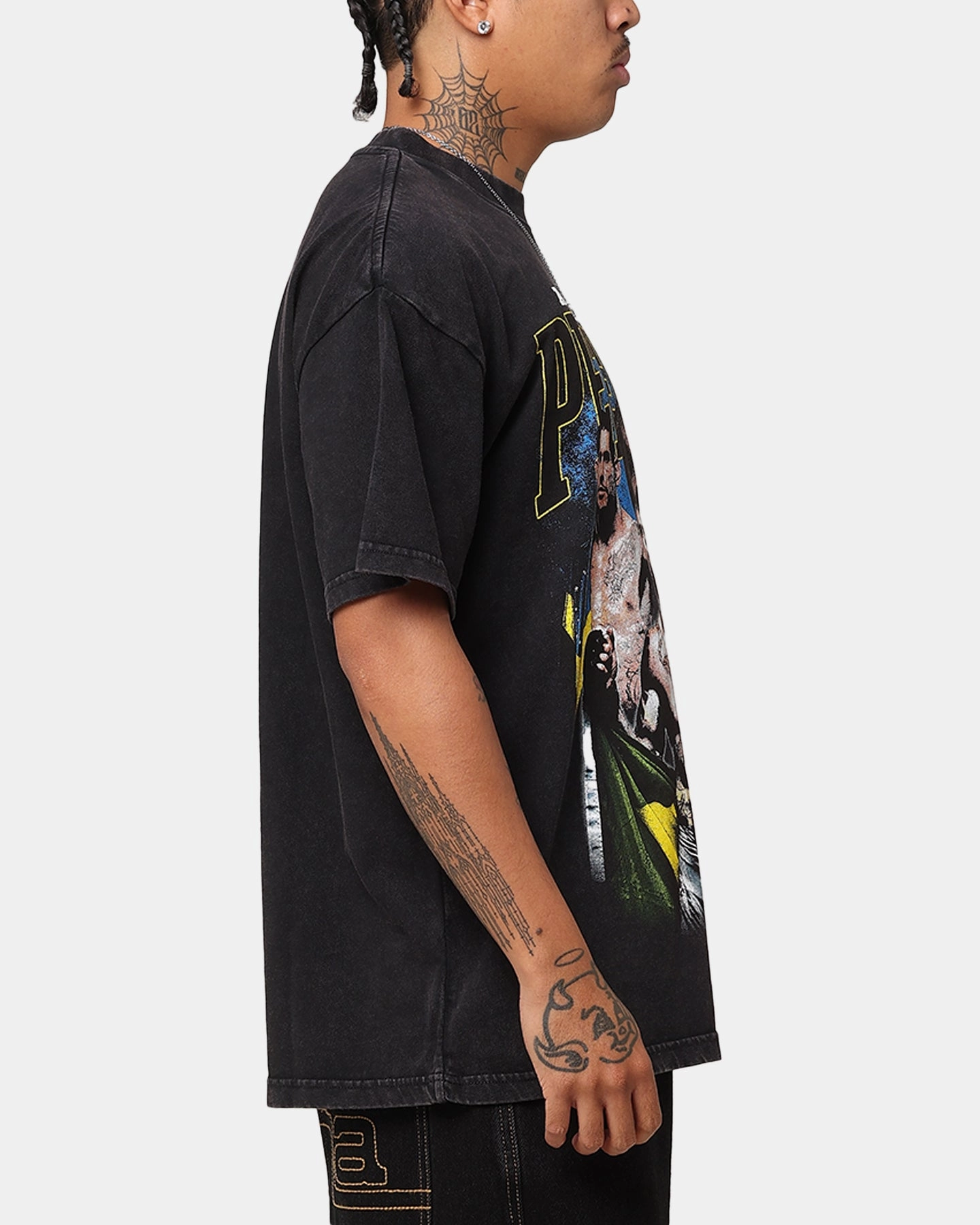 Trendy Vibes Classic Comfort UFC By Culture Kings Alex Pereira Vintage T-Shirt Black Acidwash