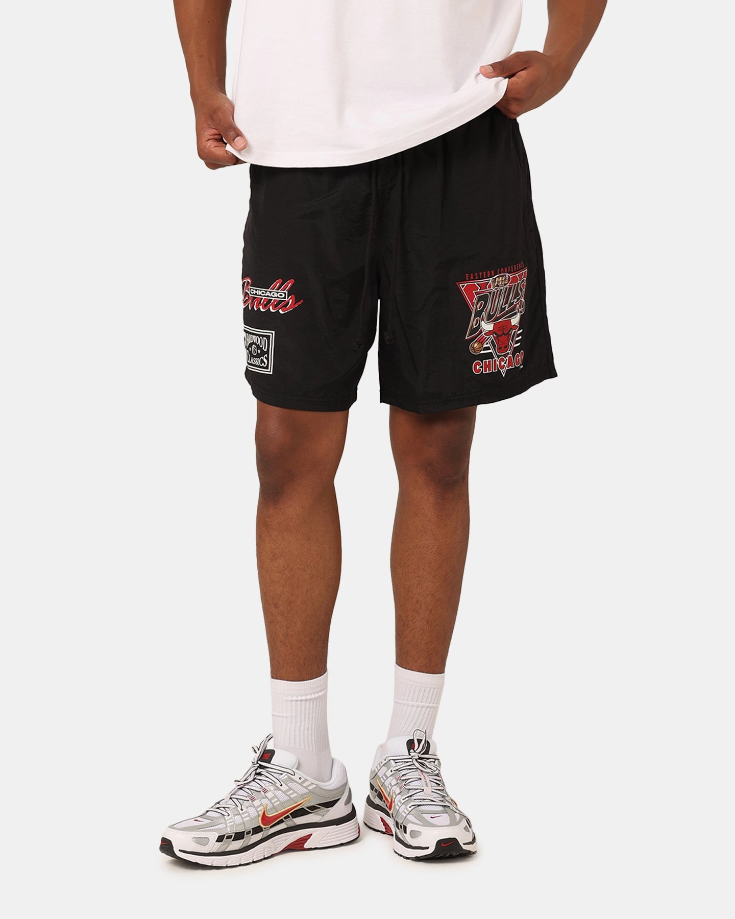 Mitchell & Ness Chicago Bulls Tri 2.0 Shorts Black Wedges