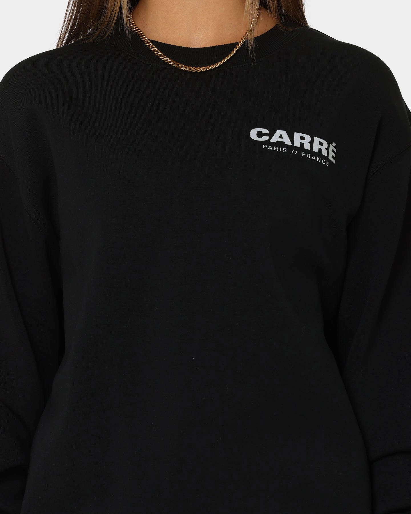 Carre Premium Motion Crewneck Black Quick Release Buckle Mechanism