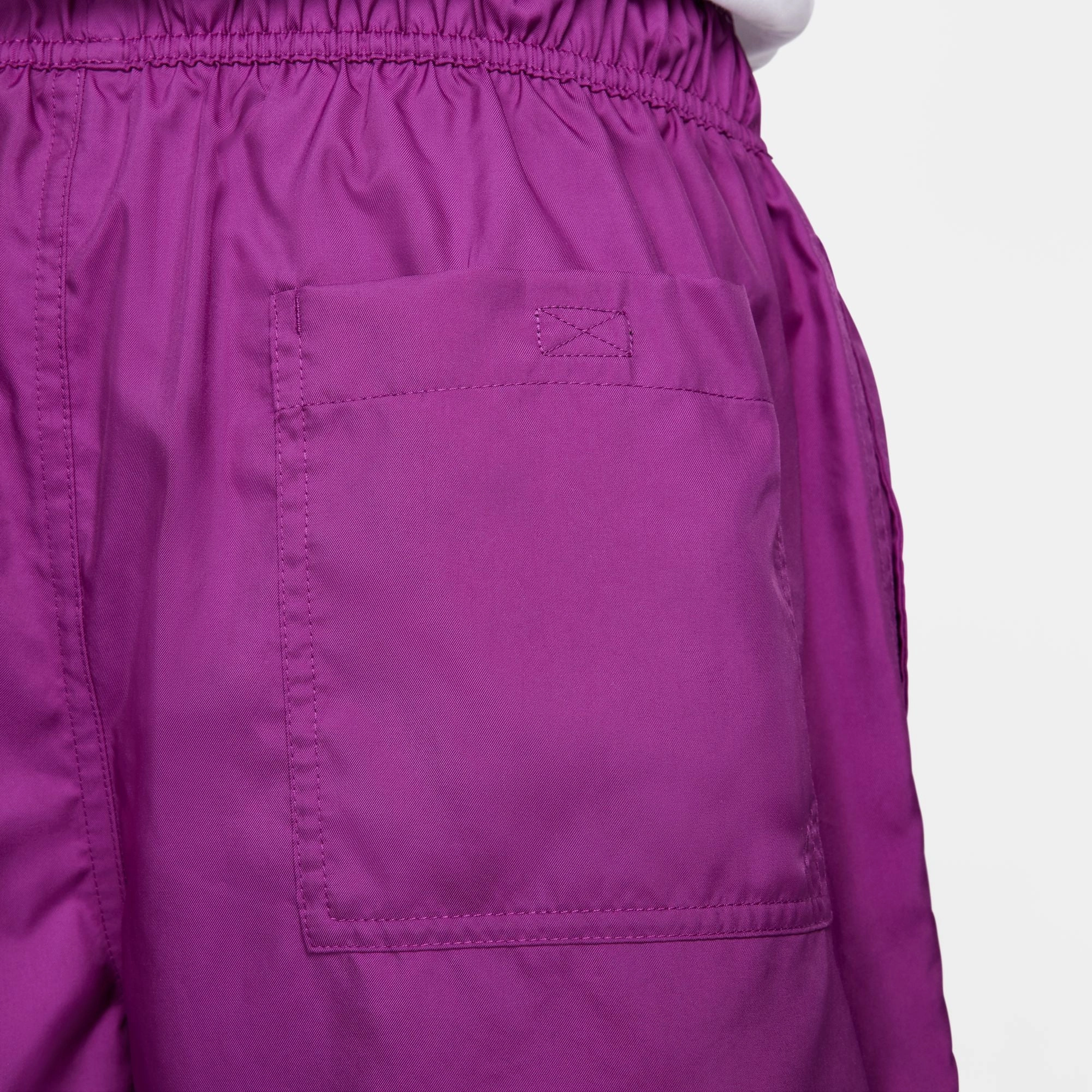 Seamless Integration Lightweight Feel Nike Club Woven Shorts 'Viotech'